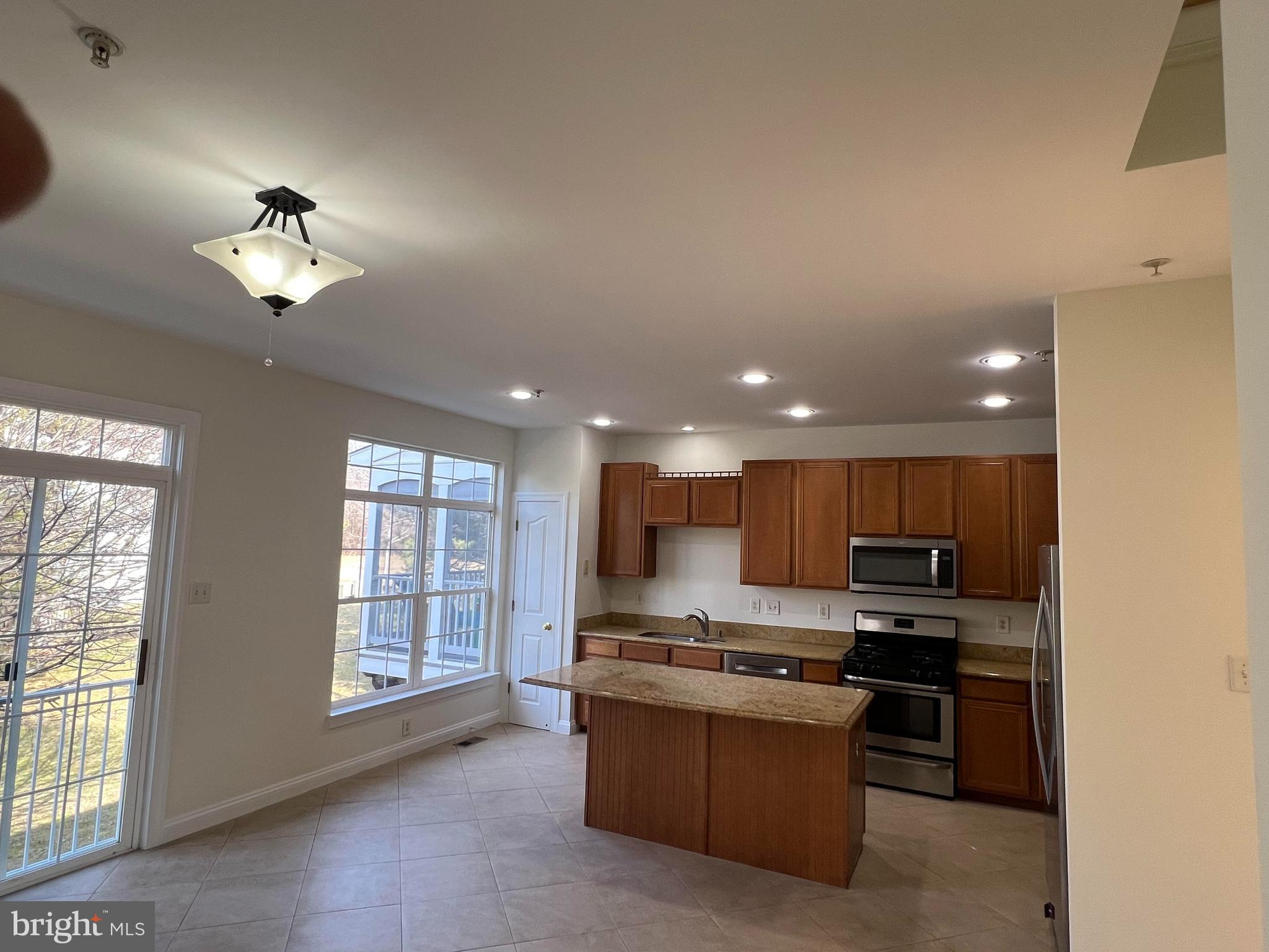 BARNSLEY MANOR ESTATES - Residential