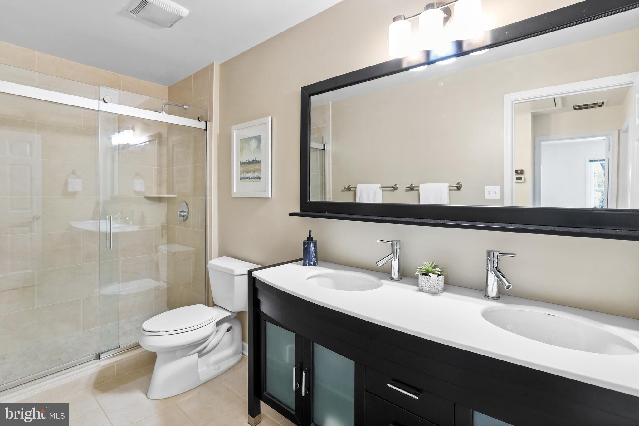 LYNWOOD - Residential