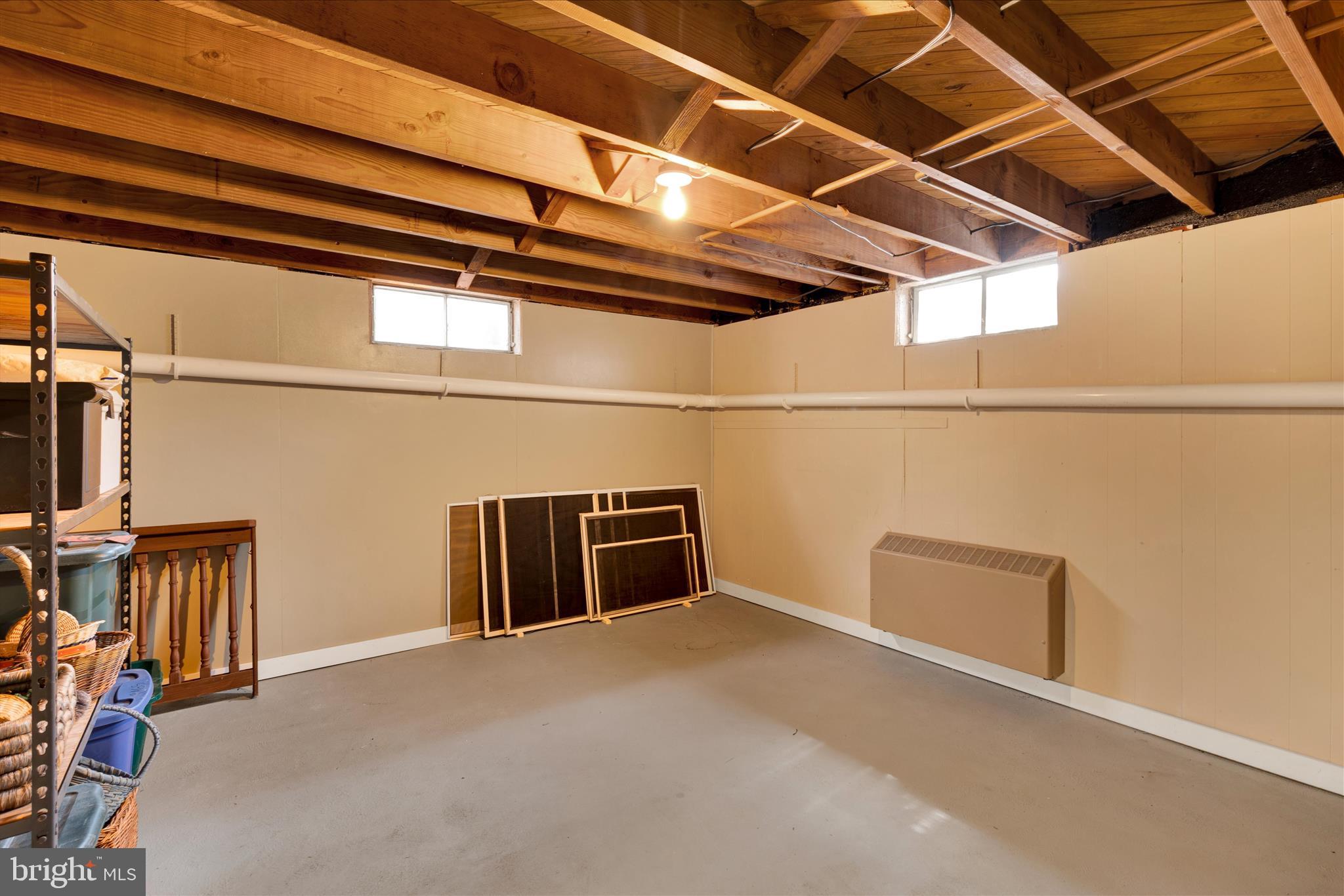 WILLOW STREET - Residential