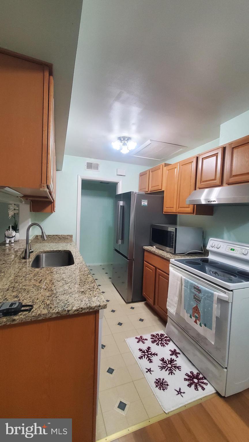 BROOKSHIRE - Residential
