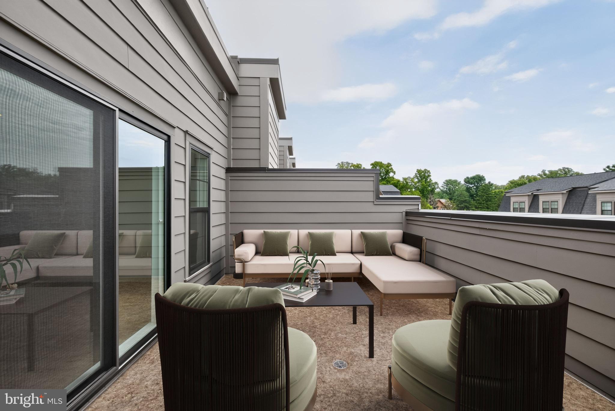 STRATHMORE VIEW - Residential