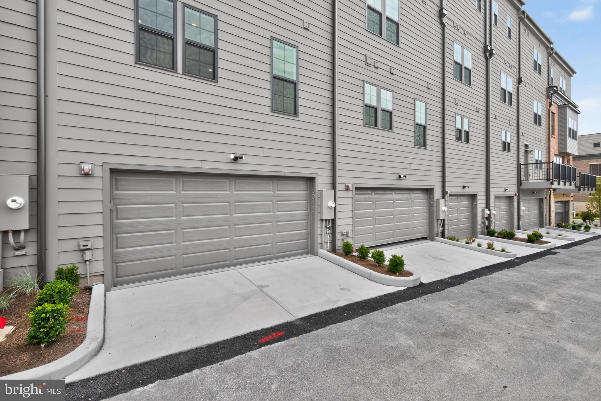STRATHMORE VIEW - Residential