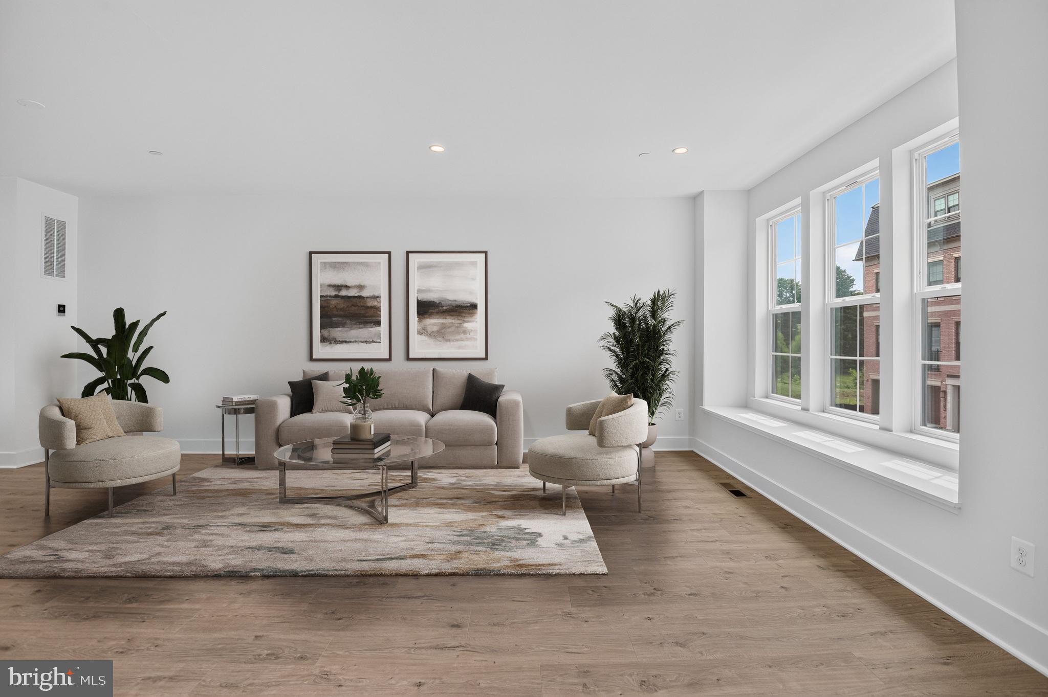 STRATHMORE VIEW - Residential