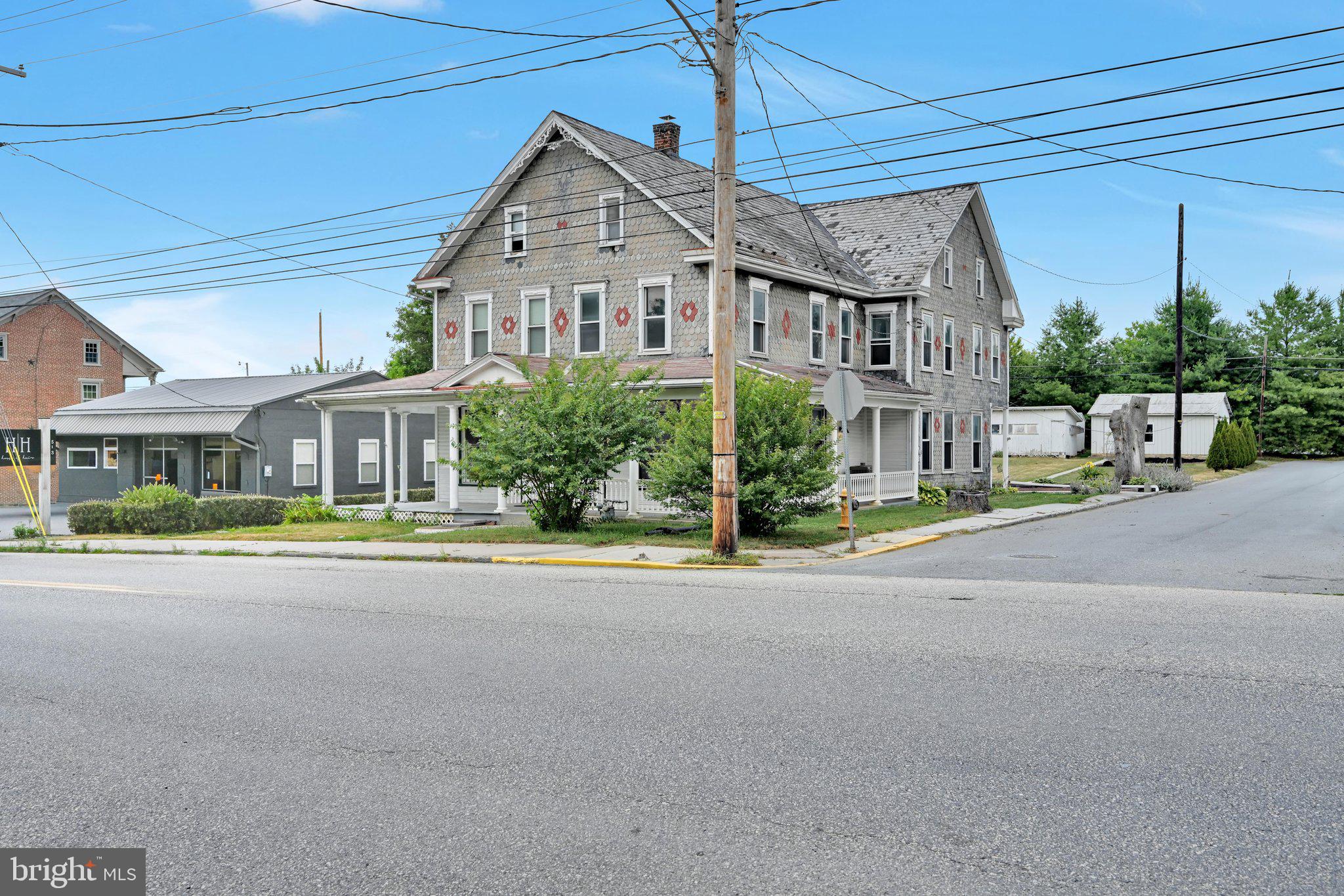 ANNVILLE BOROUGH - Residential