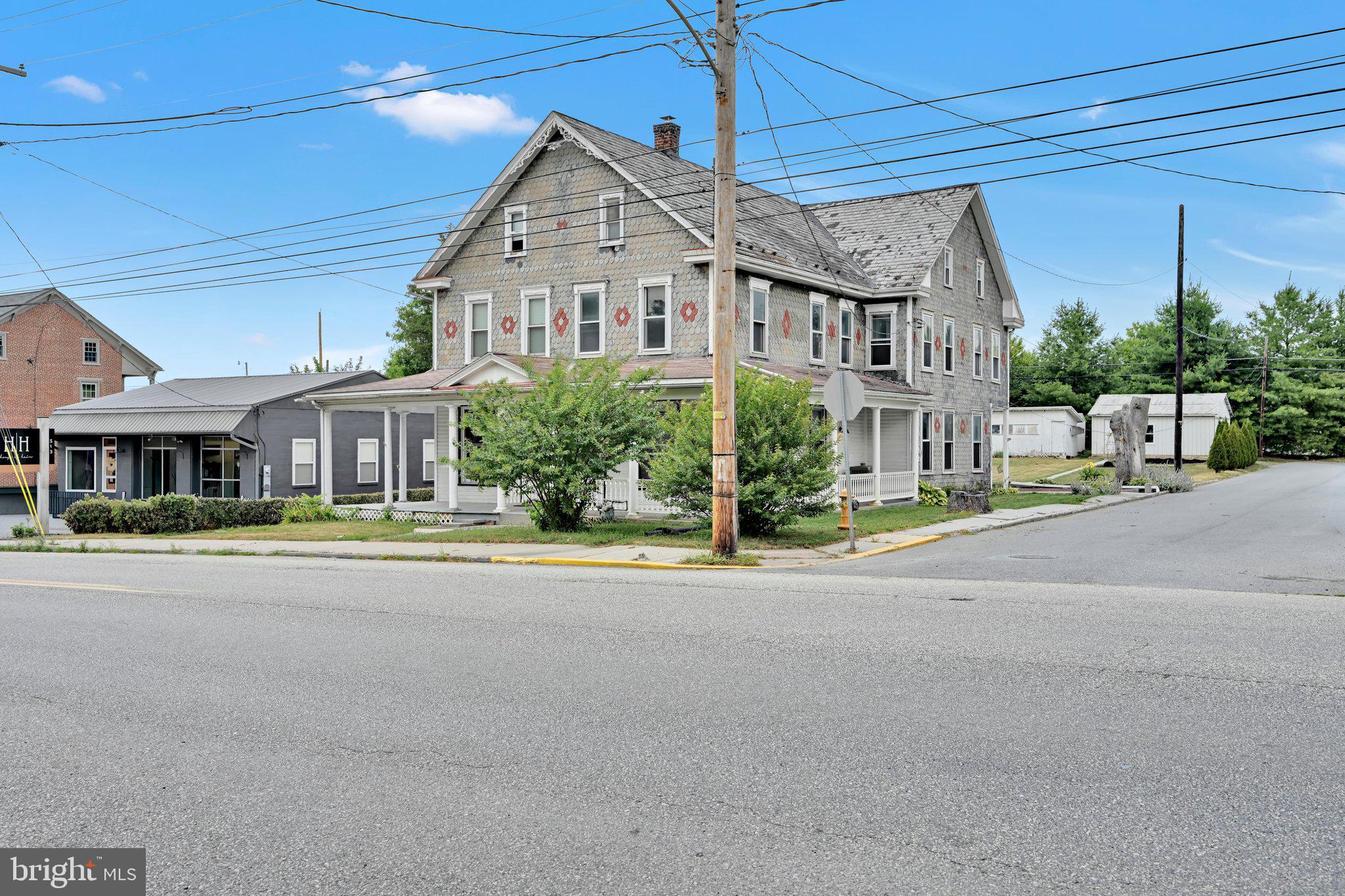 ANNVILLE BOROUGH - Residential