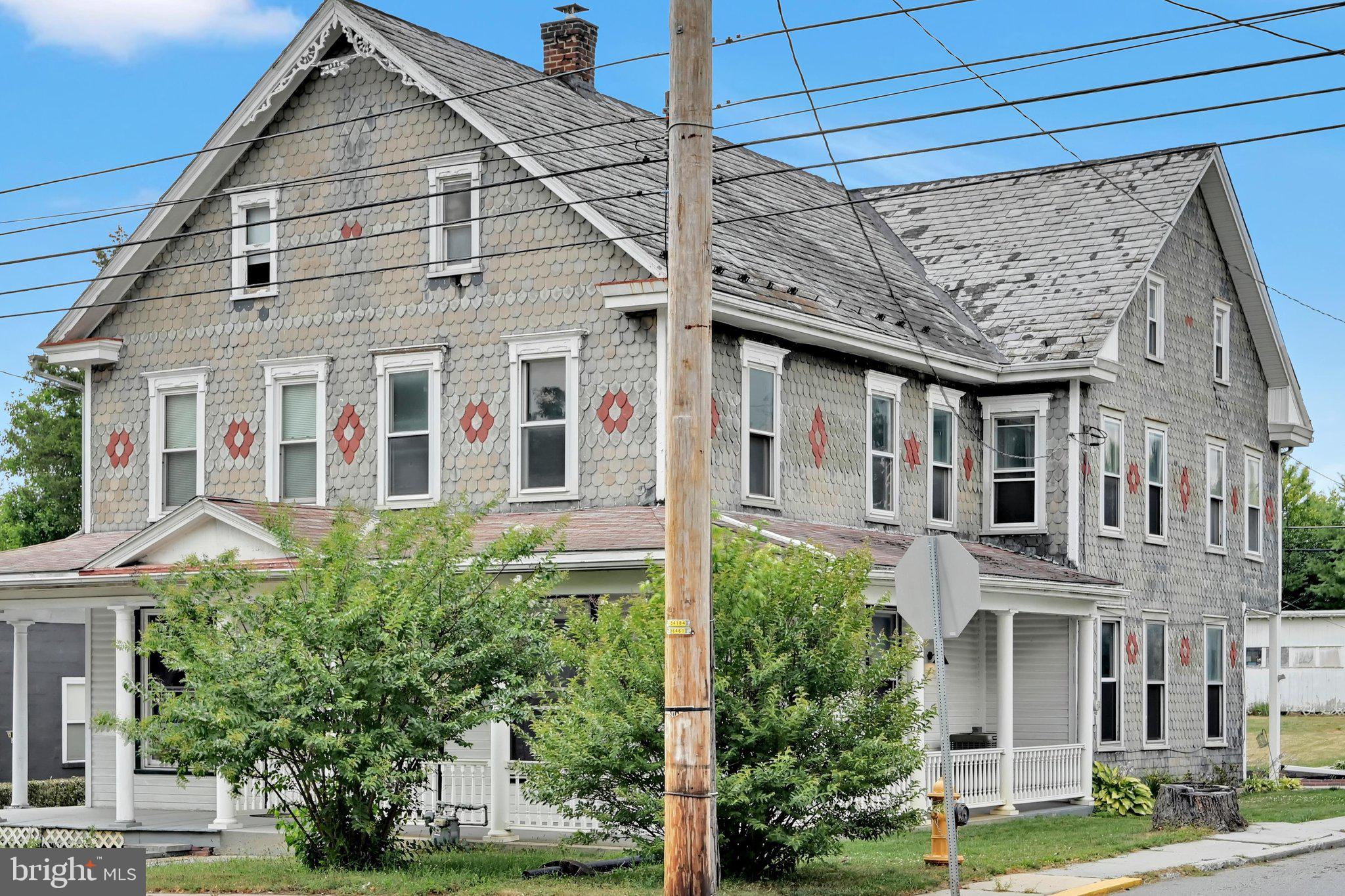 ANNVILLE BOROUGH - Residential