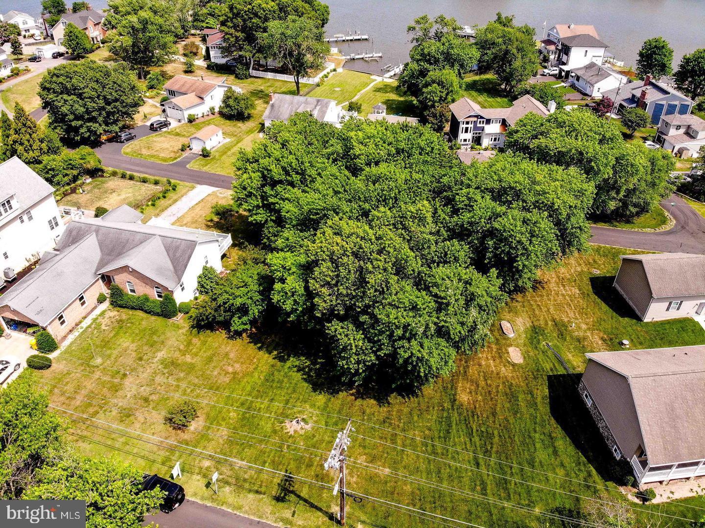 TURKEY POINT - Land