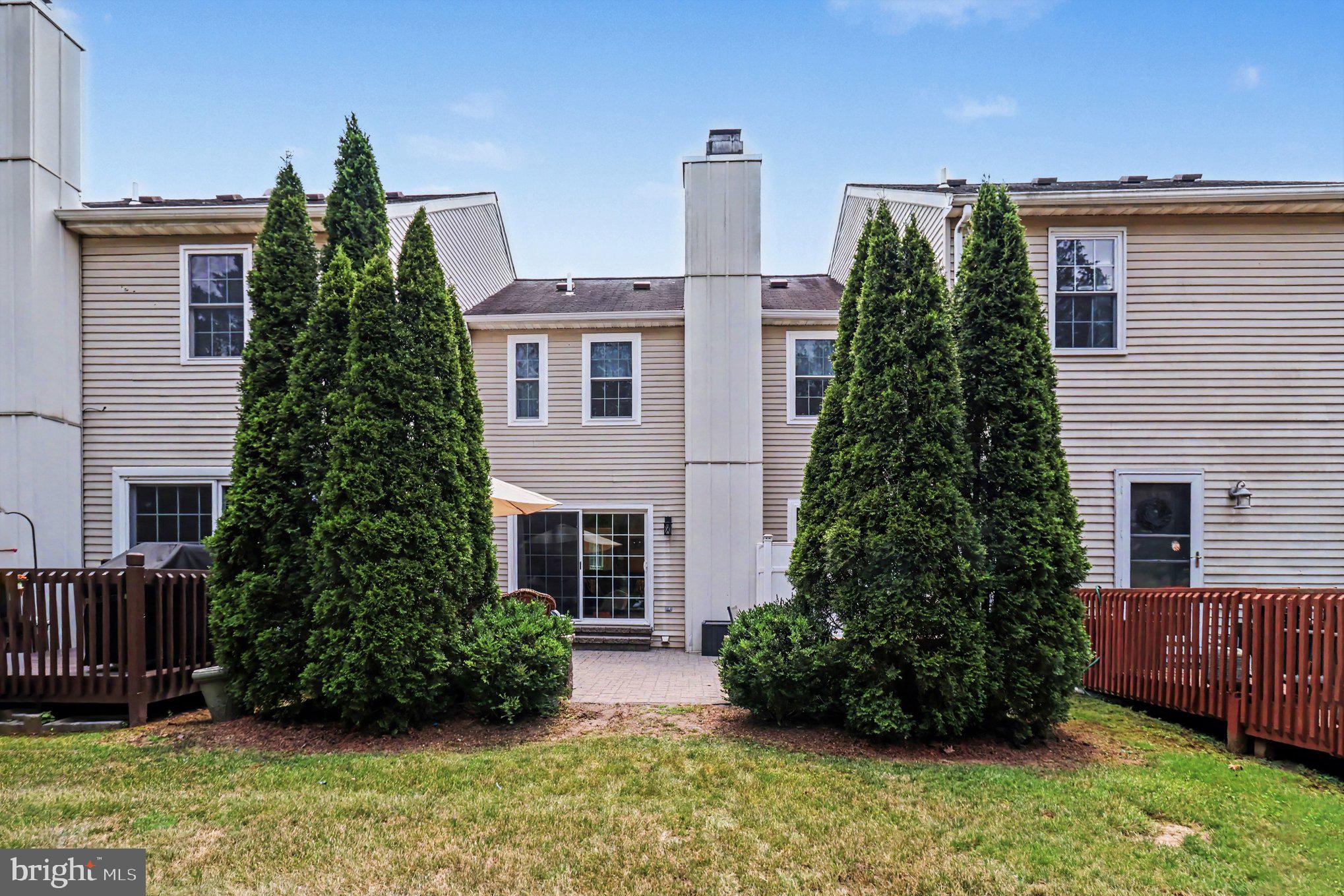 SPRING MOUNT - Residential