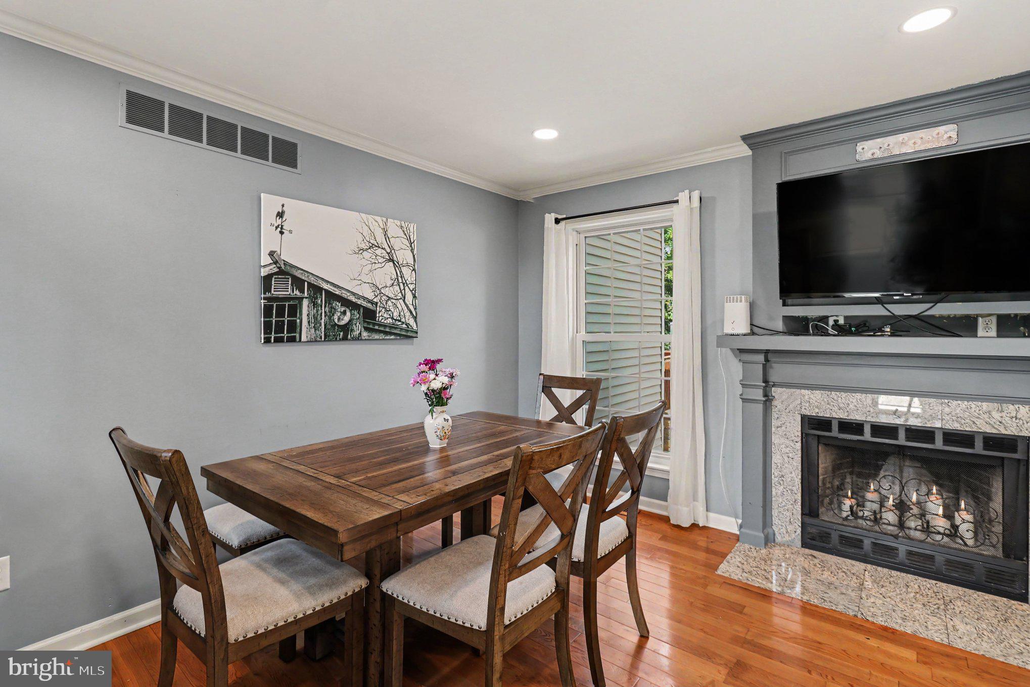 SPRING MOUNT - Residential