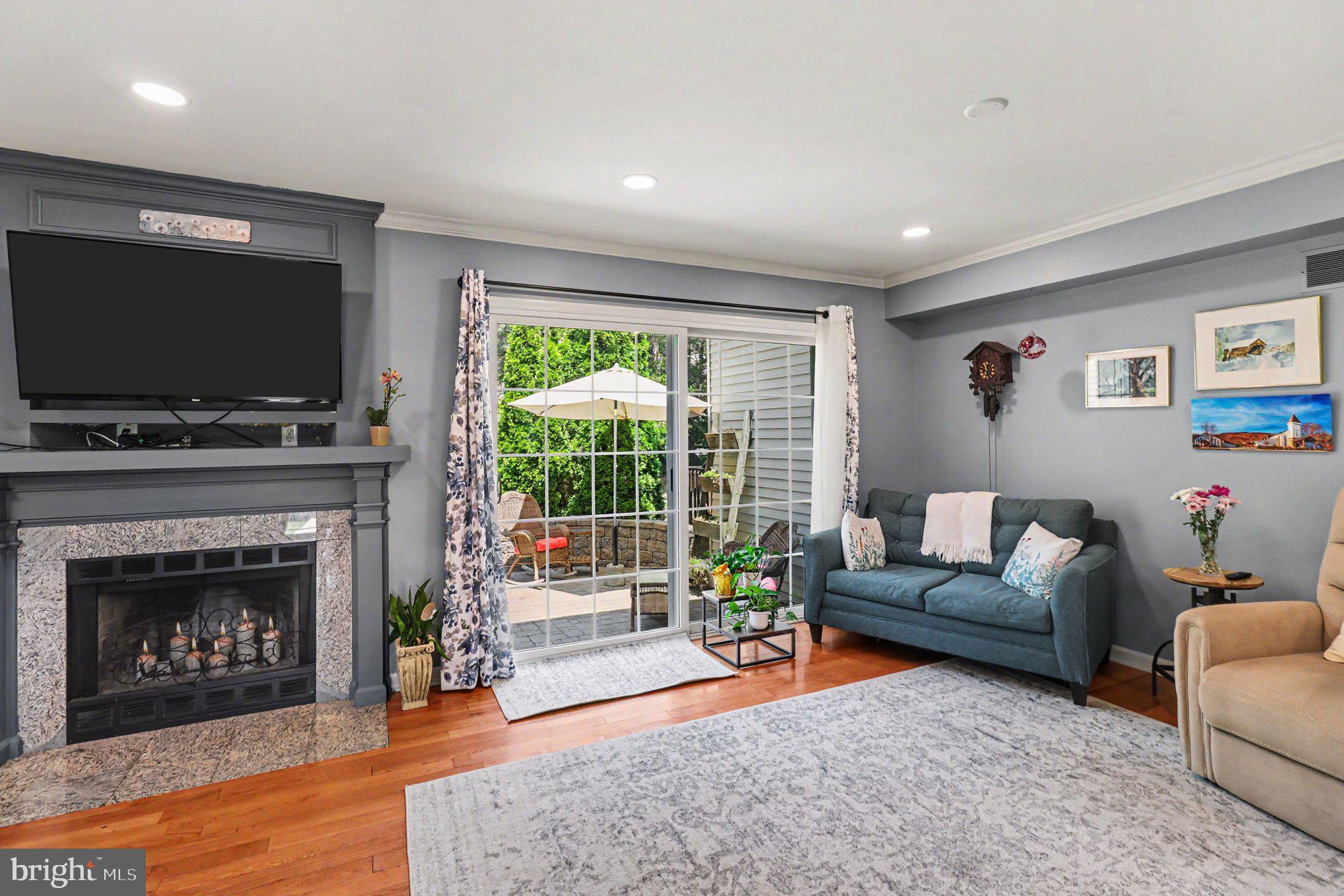 SPRING MOUNT - Residential