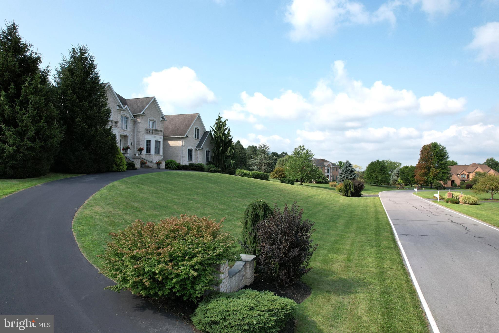 ASPEN HEIGHTS - Residential
