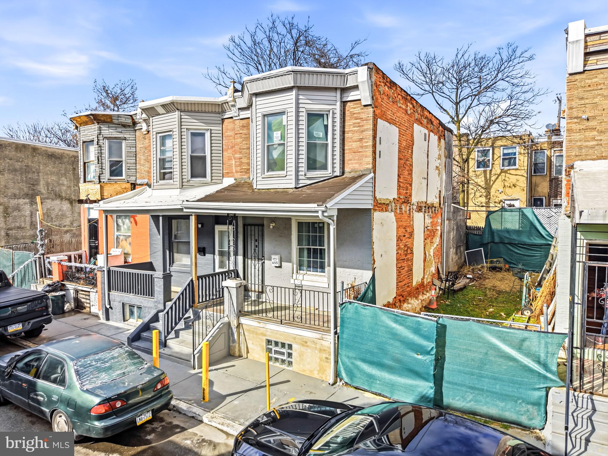 KENSINGTON - Residential