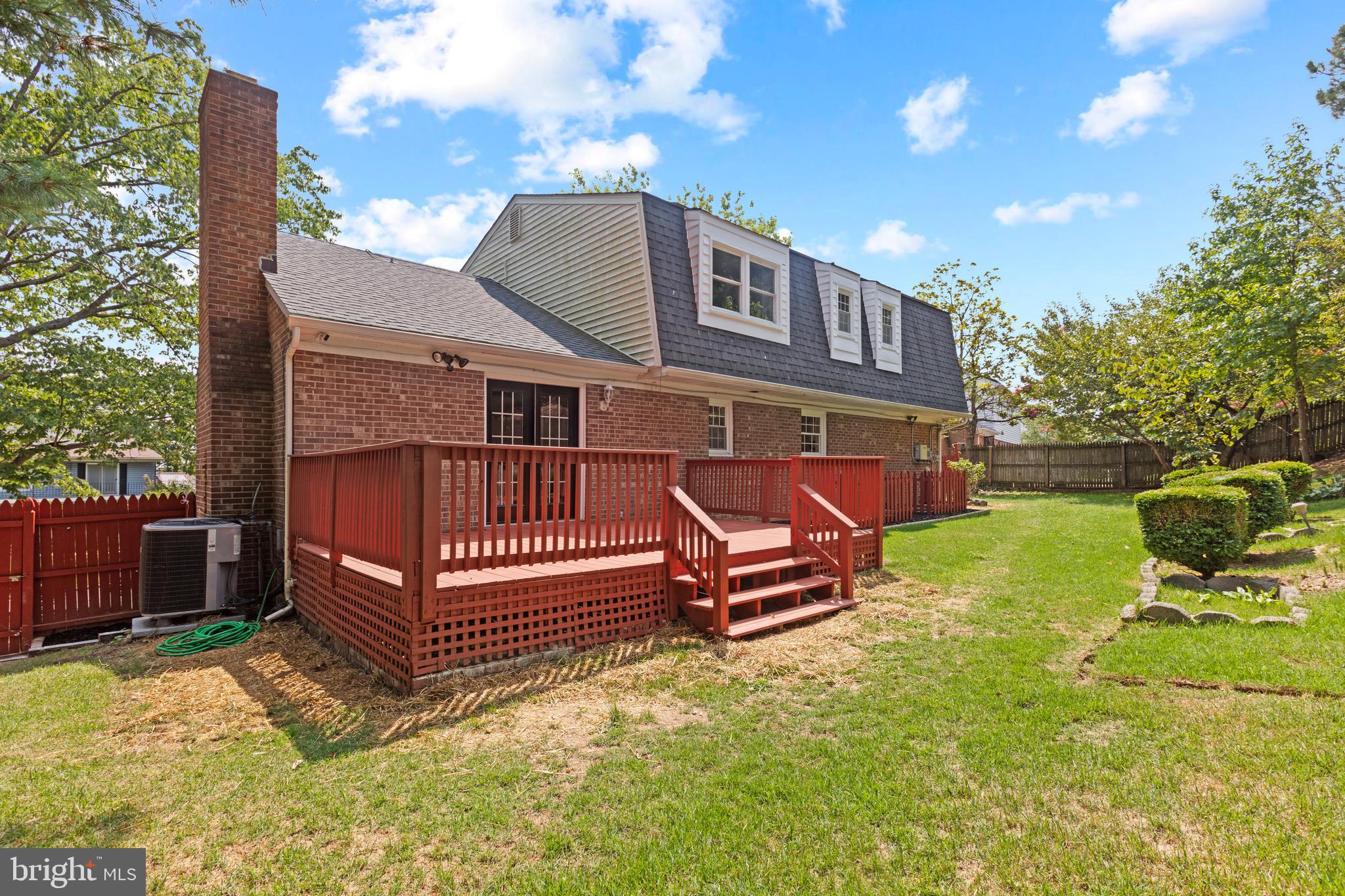 ADELPHI FOREST - Residential