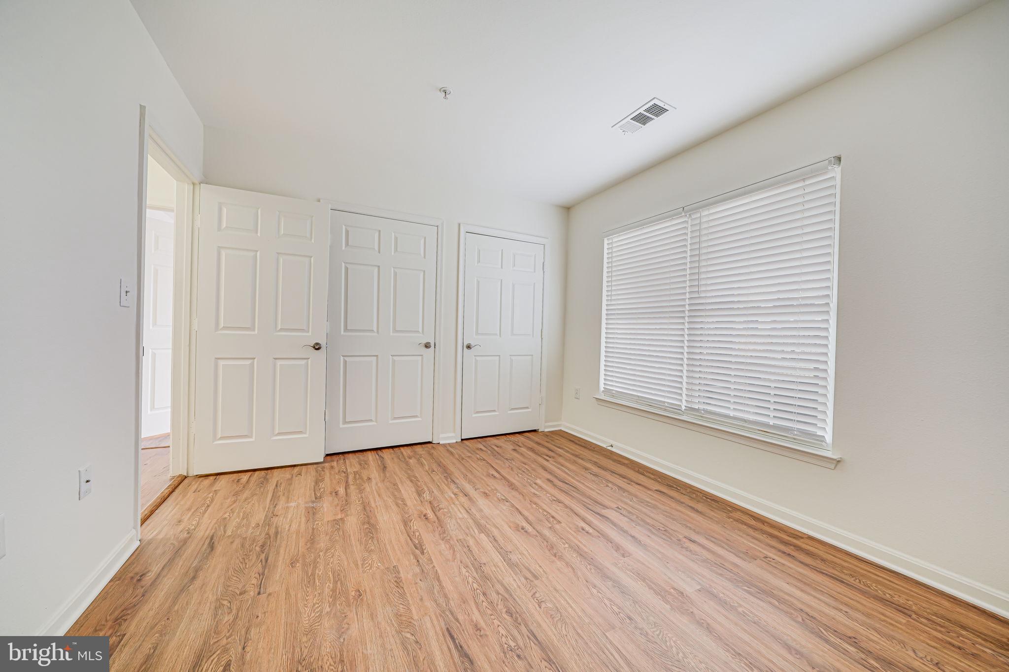GATES OF FAIR LAKES - Residential Lease