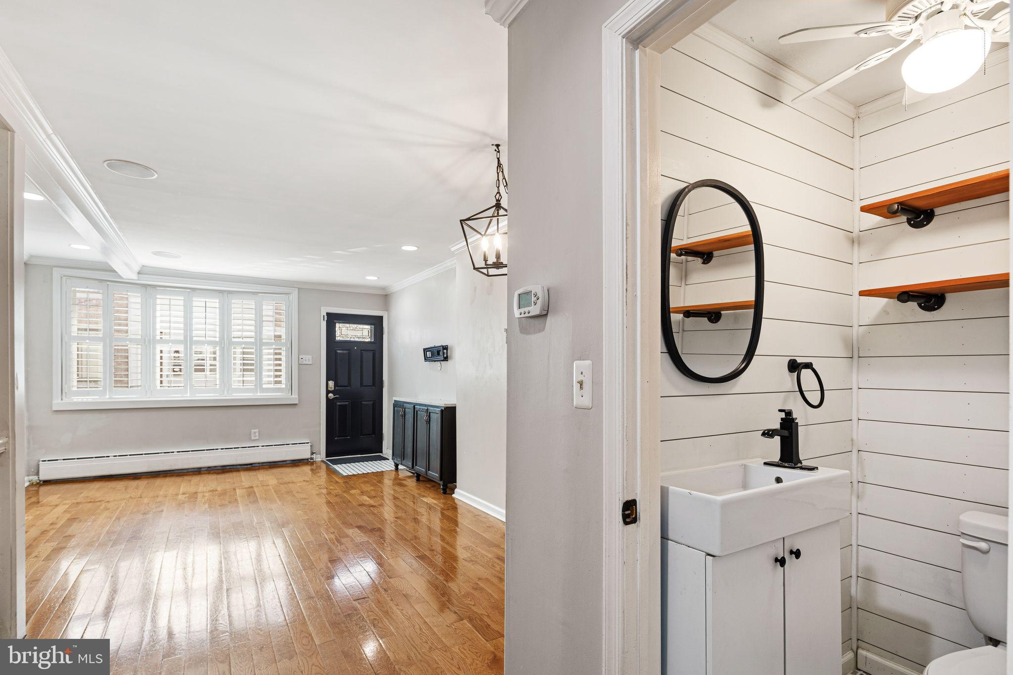PASSYUNK SQUARE - Residential