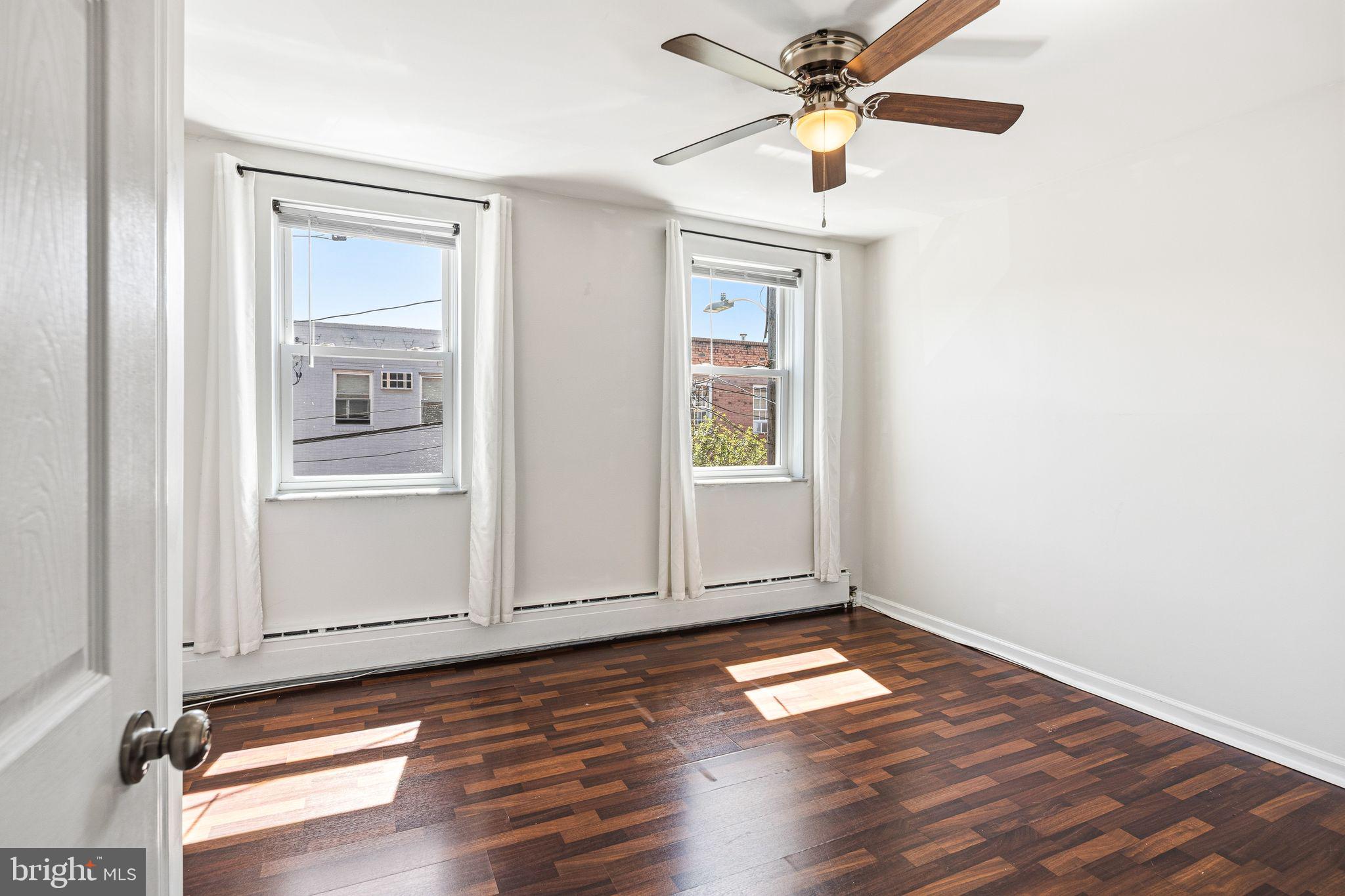 PASSYUNK SQUARE - Residential