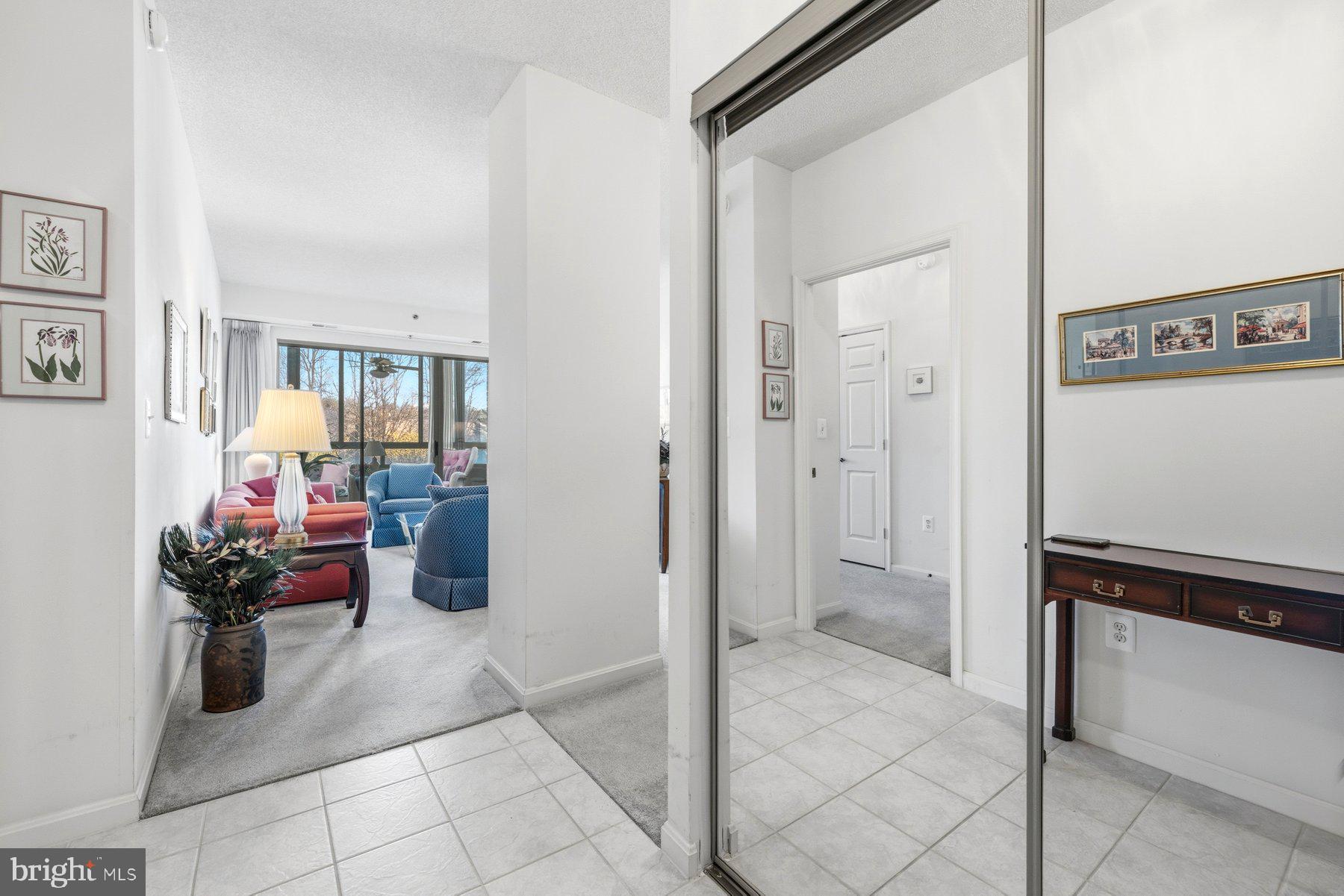 LEISURE WORLD - Residential