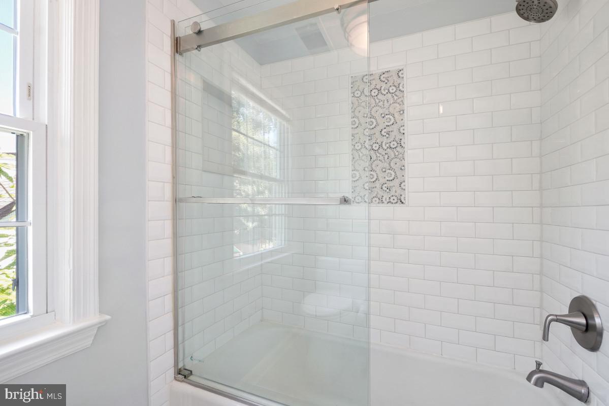 TAKOMA PARK - Residential