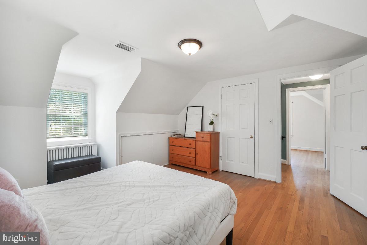 TAKOMA PARK - Residential
