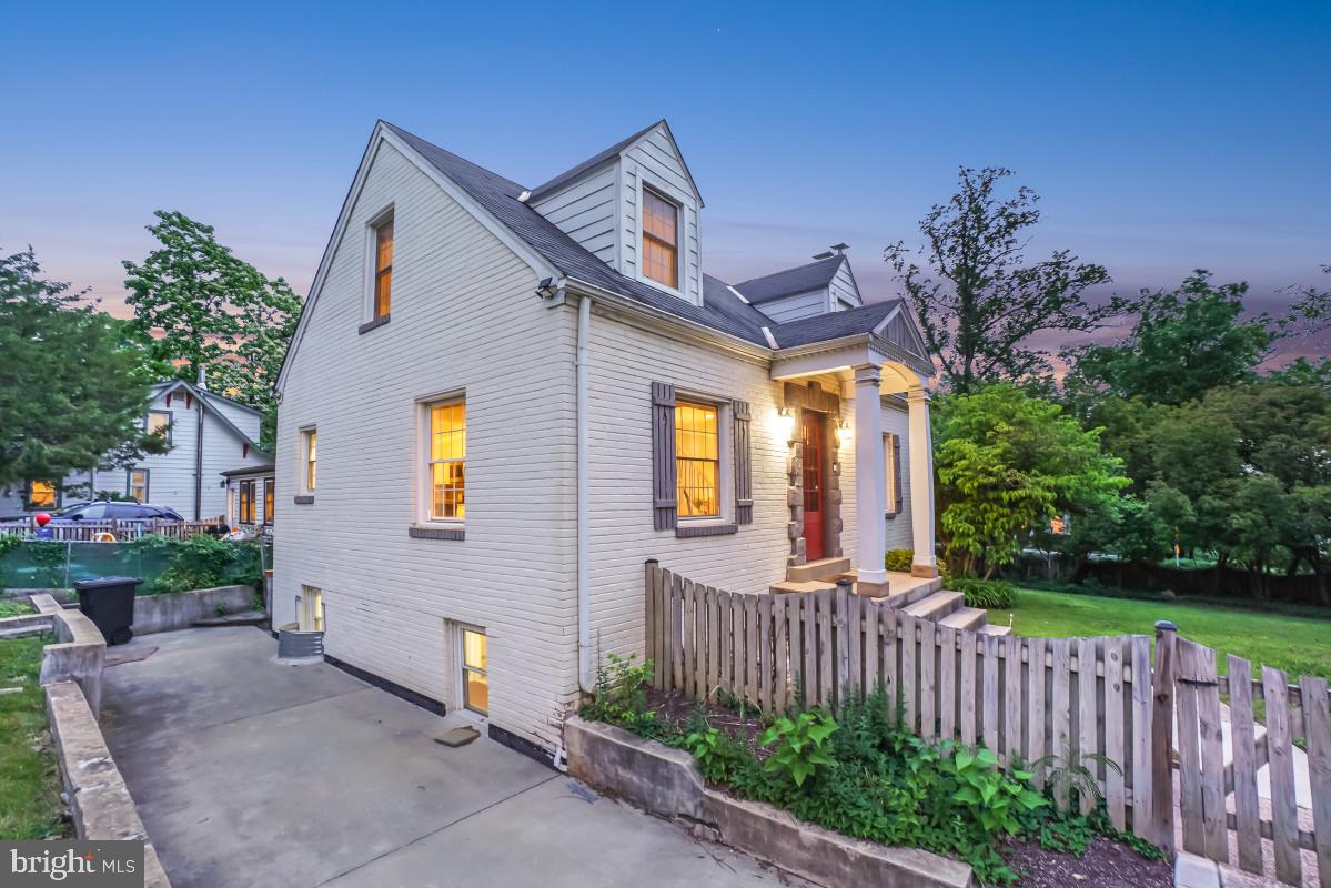 TAKOMA PARK - Residential