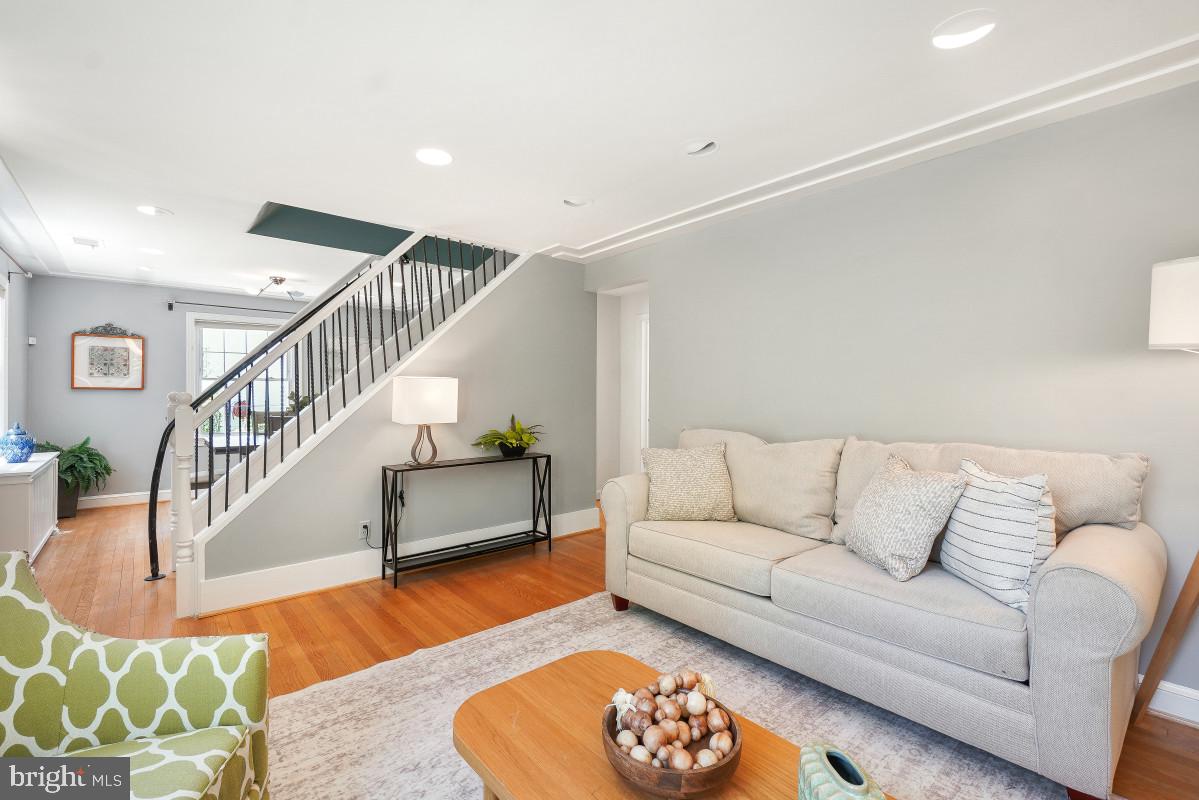 TAKOMA PARK - Residential
