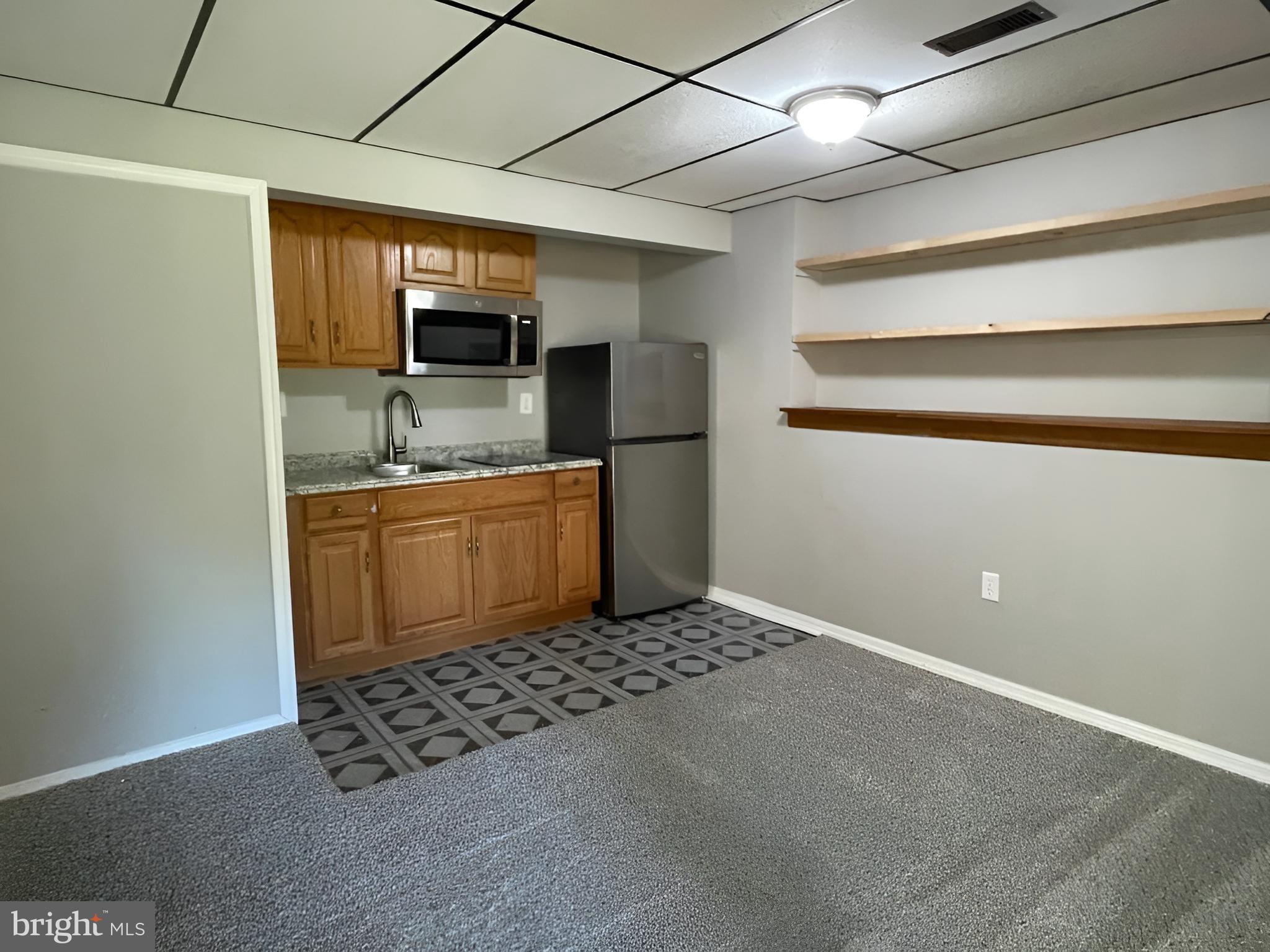 WEST SHORE - Residential
