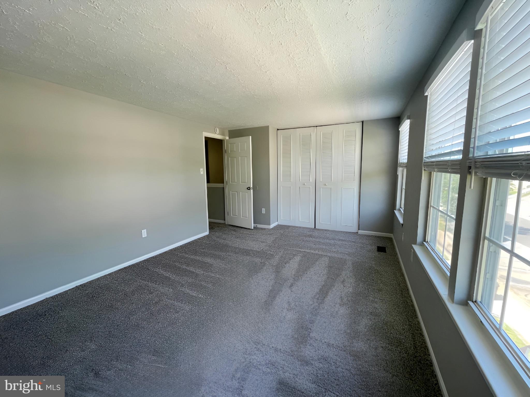 WEST SHORE - Residential