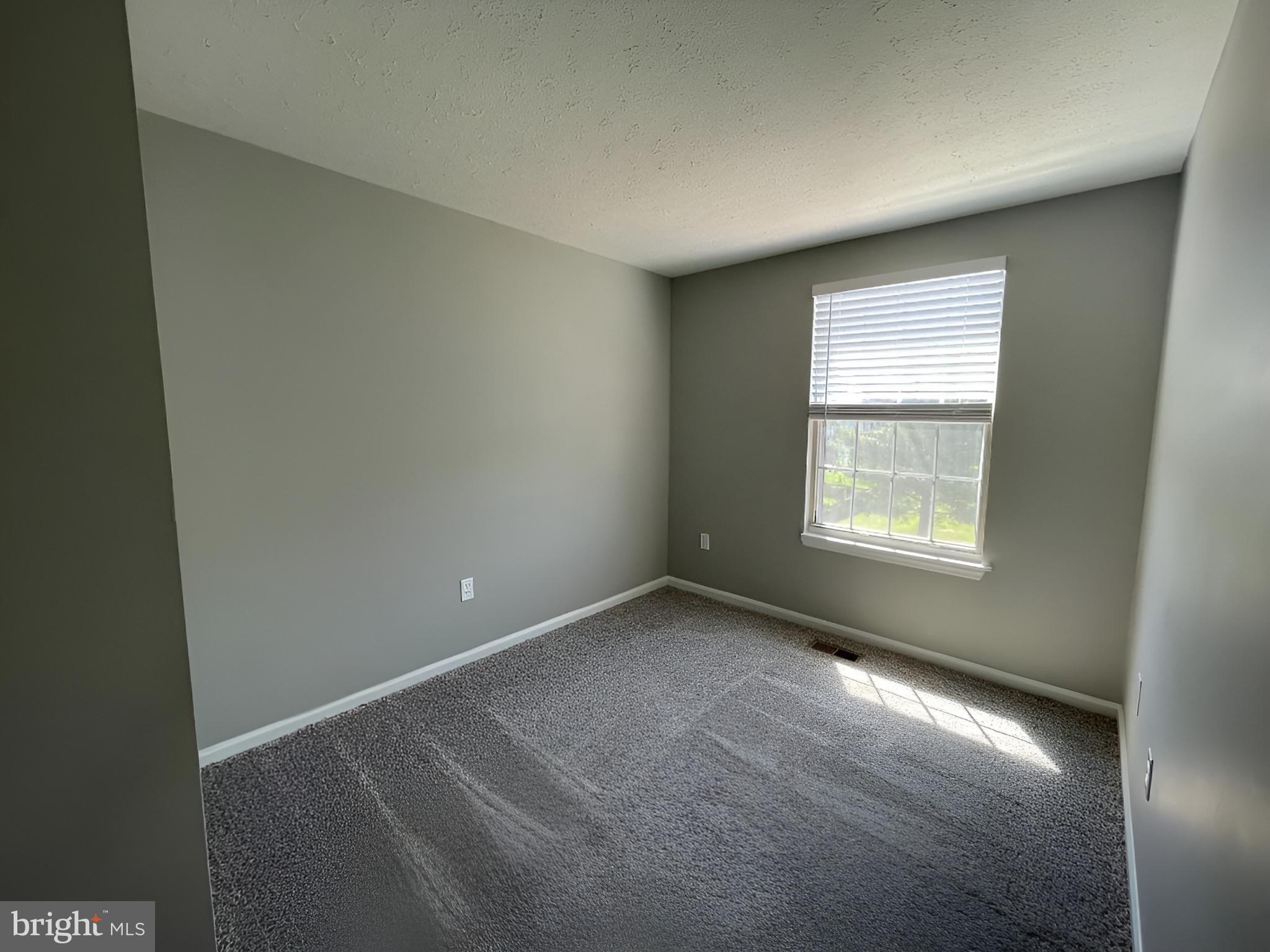 WEST SHORE - Residential