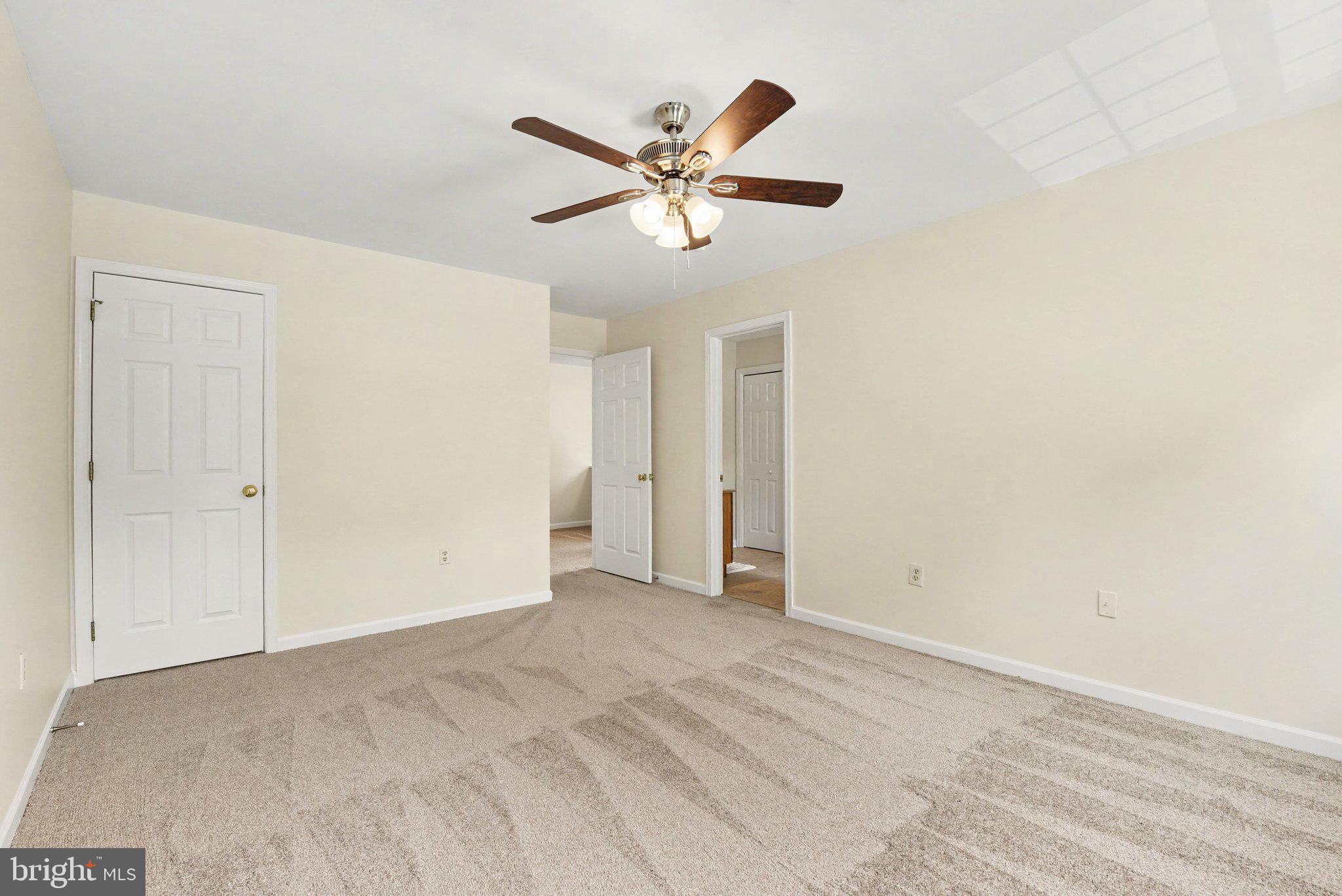SHERMAN ST TOWNHOMES - Residential