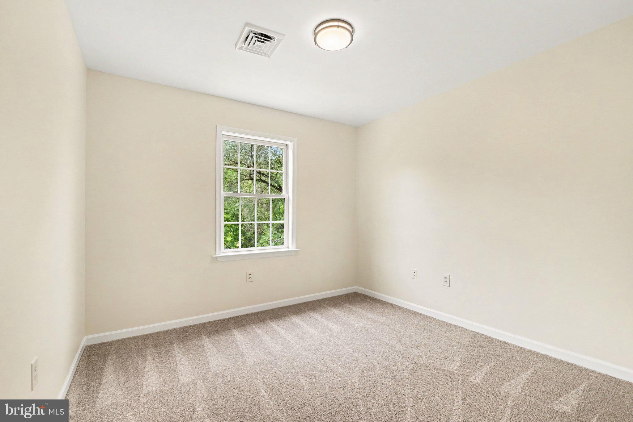 SHERMAN ST TOWNHOMES - Residential