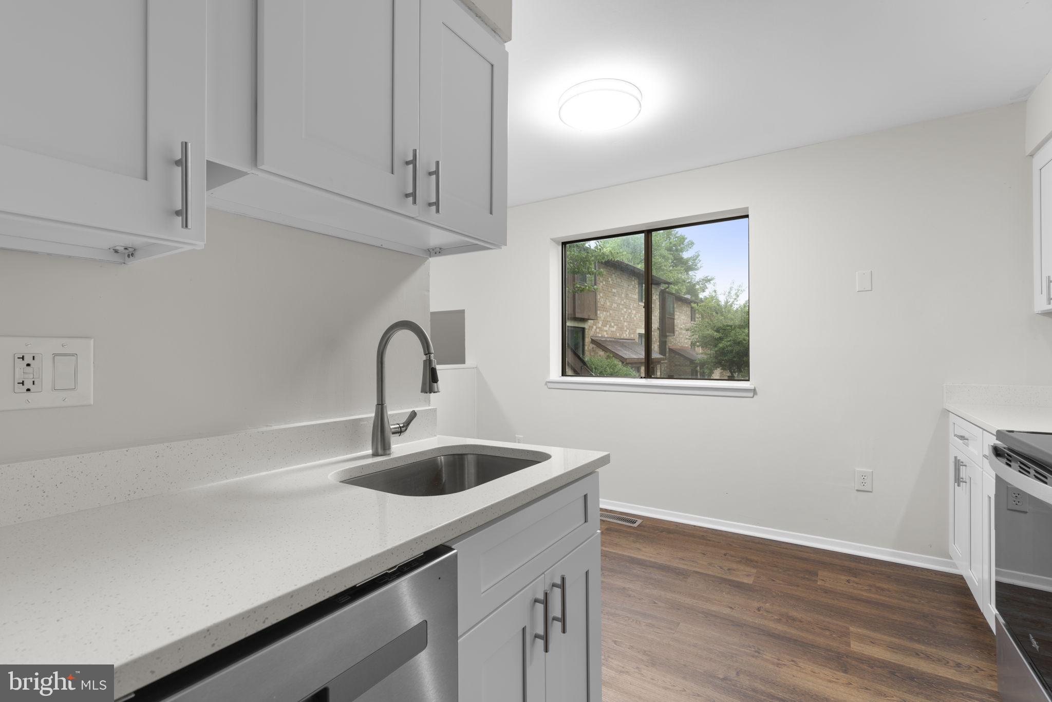 VILLAGE OF OWEN BROWN - Residential