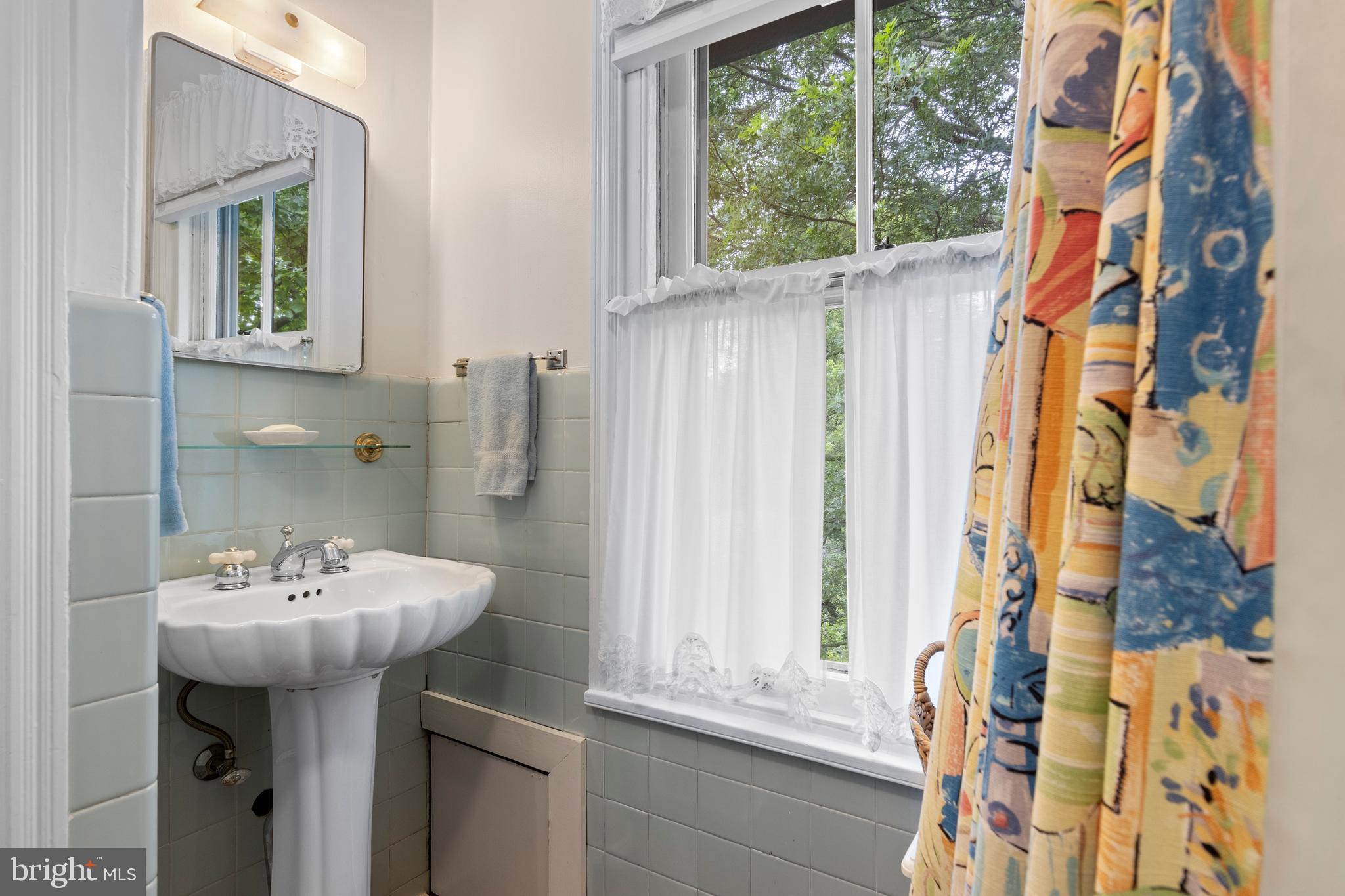 SOUTH WAYNE - Residential