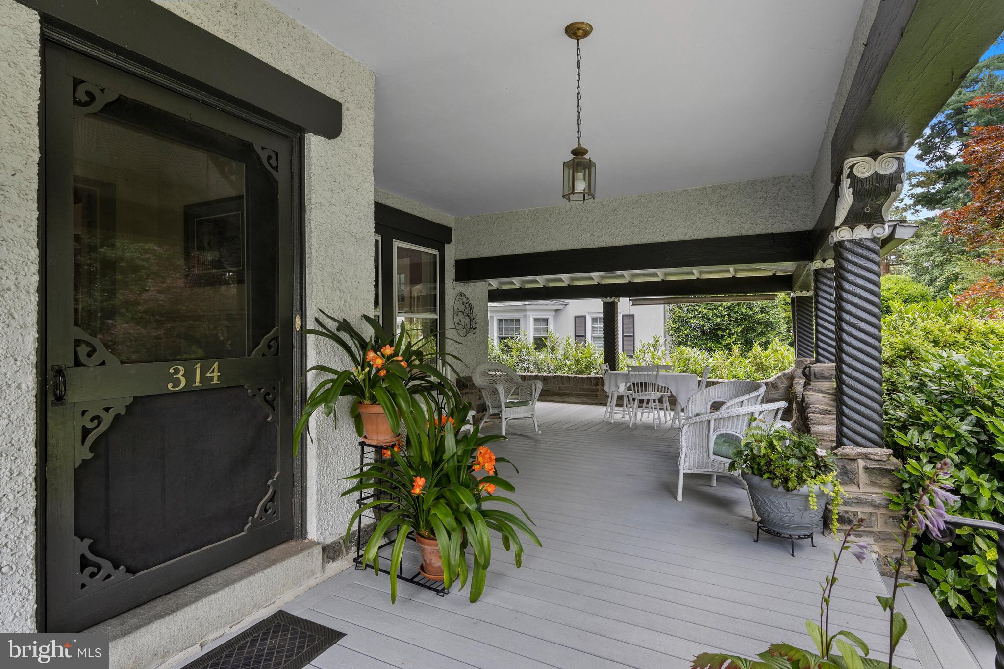 SOUTH WAYNE - Residential