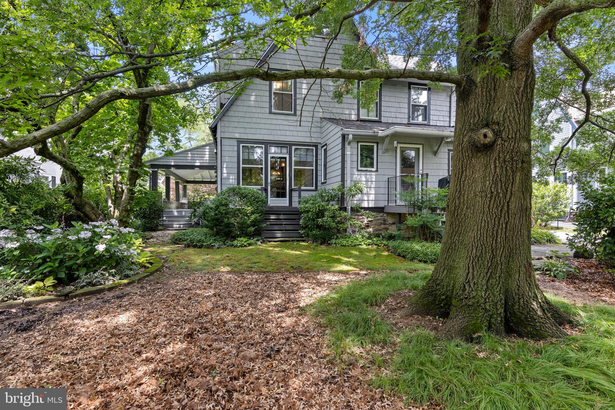 SOUTH WAYNE - Residential