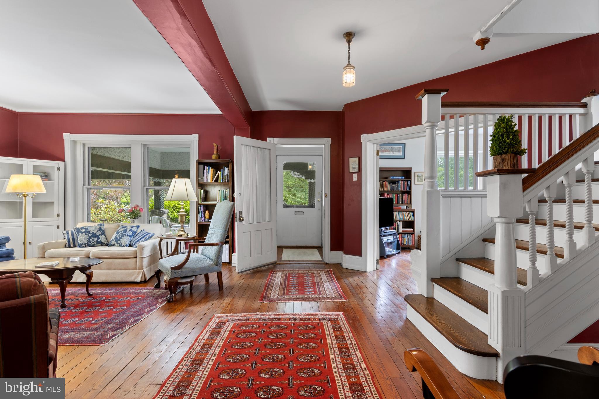 SOUTH WAYNE - Residential