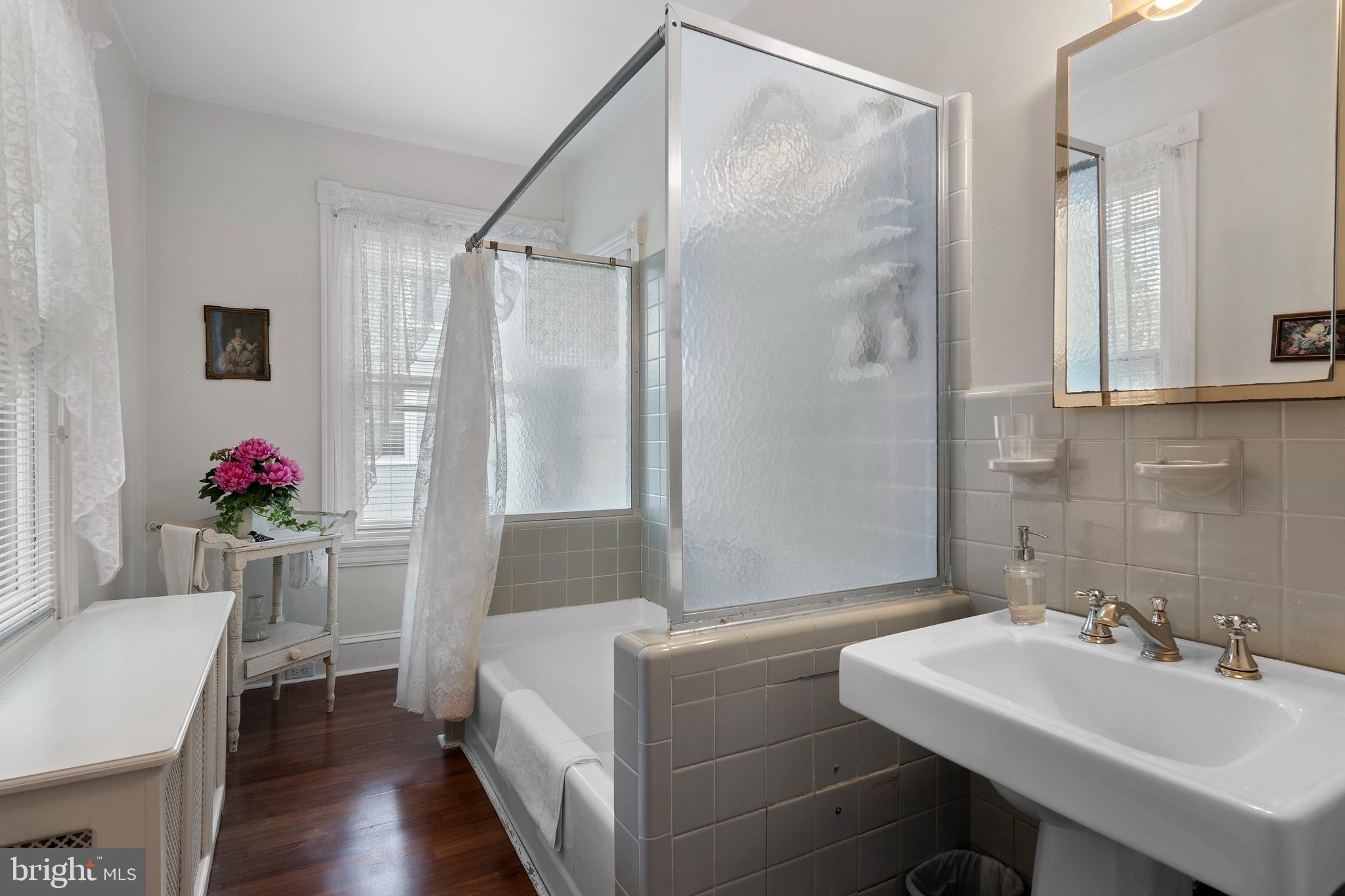 SOUTH WAYNE - Residential