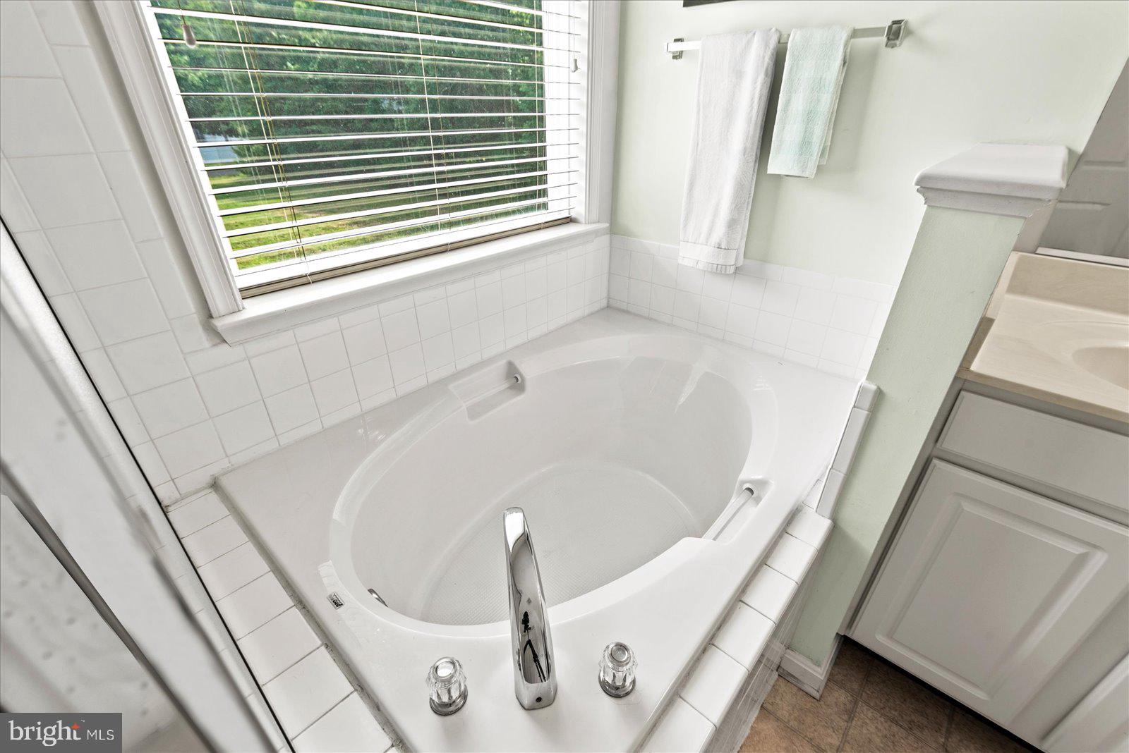 RIVERSIDE MEADOWS - Residential