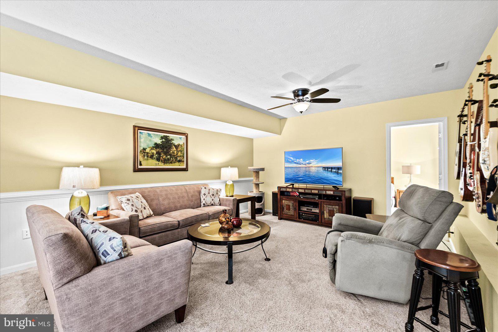 RIVERSIDE MEADOWS - Residential