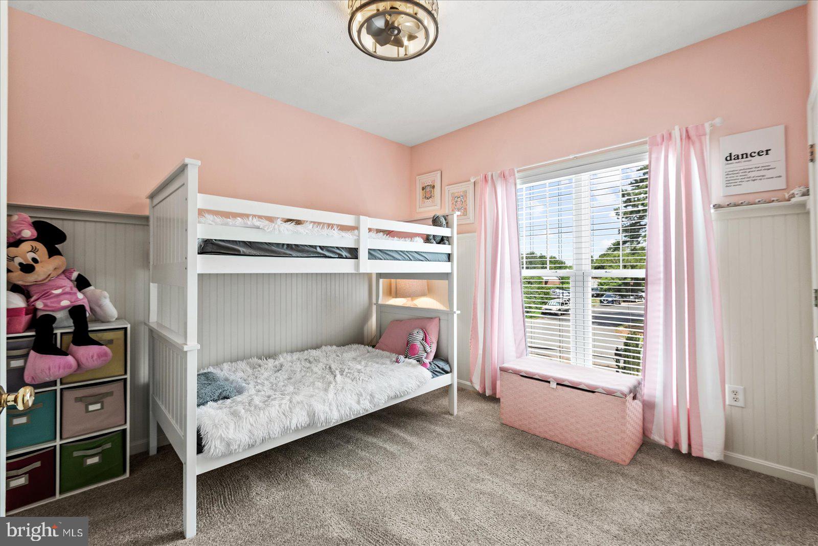 RIVERSIDE MEADOWS - Residential