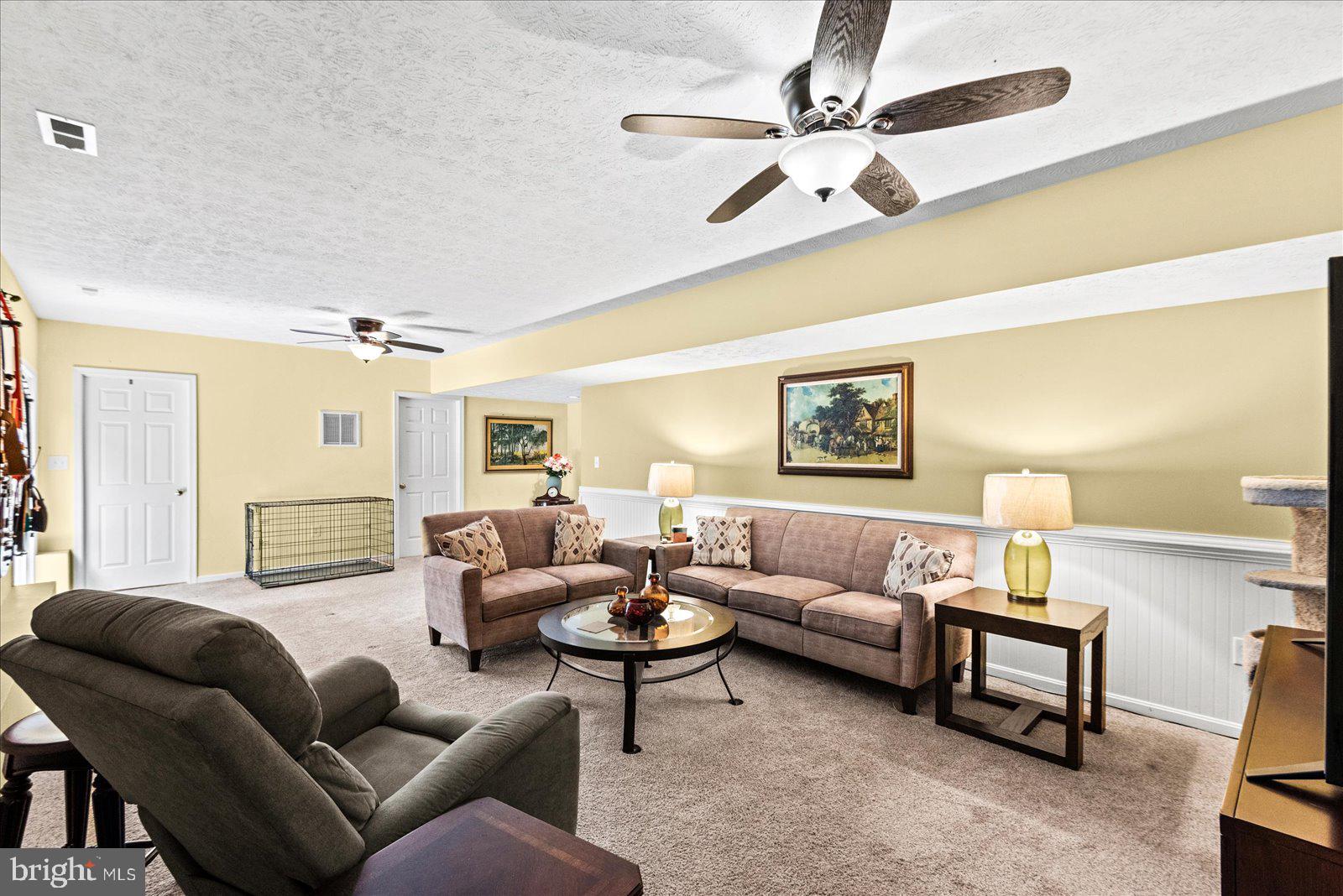 RIVERSIDE MEADOWS - Residential