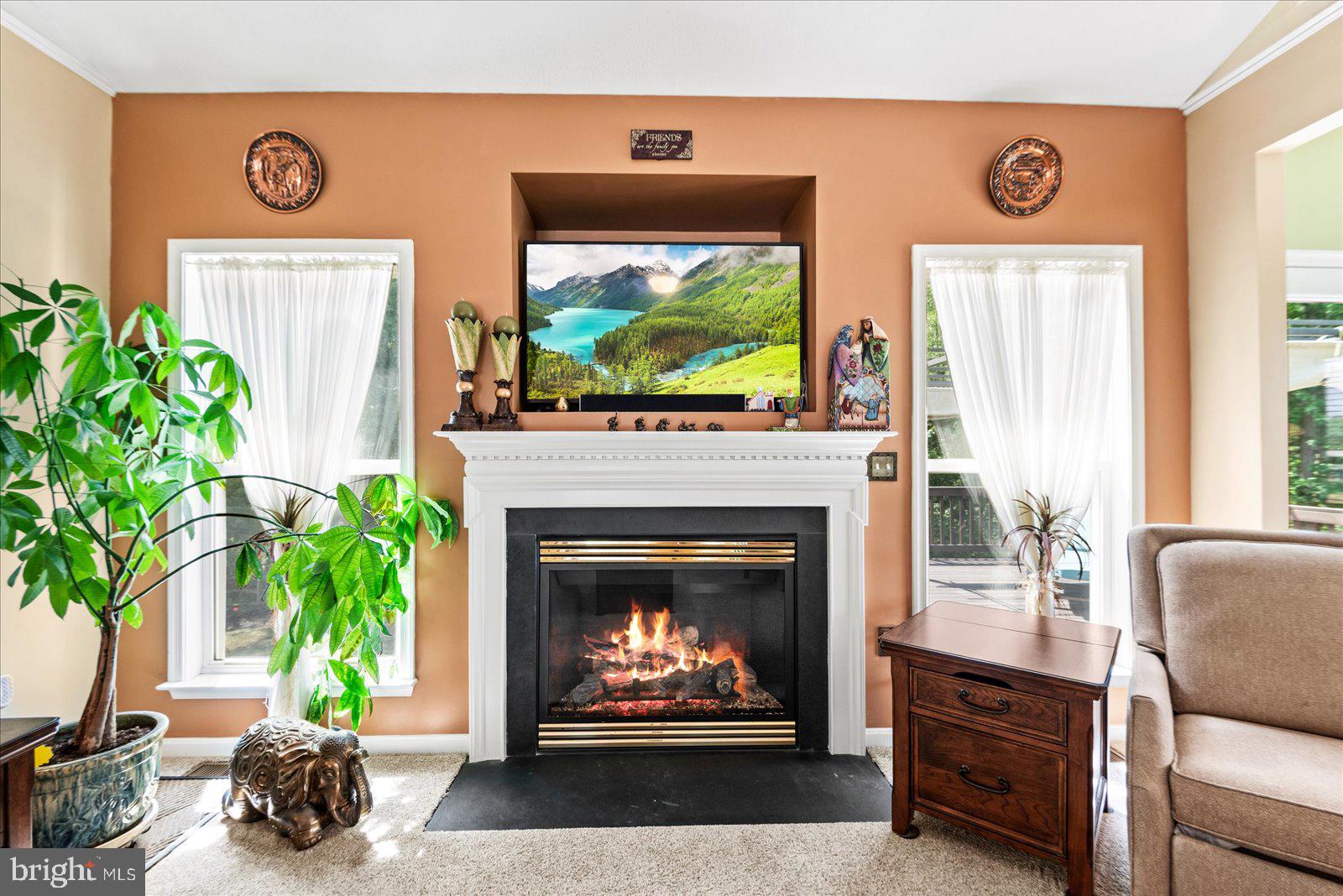RIVERSIDE MEADOWS - Residential