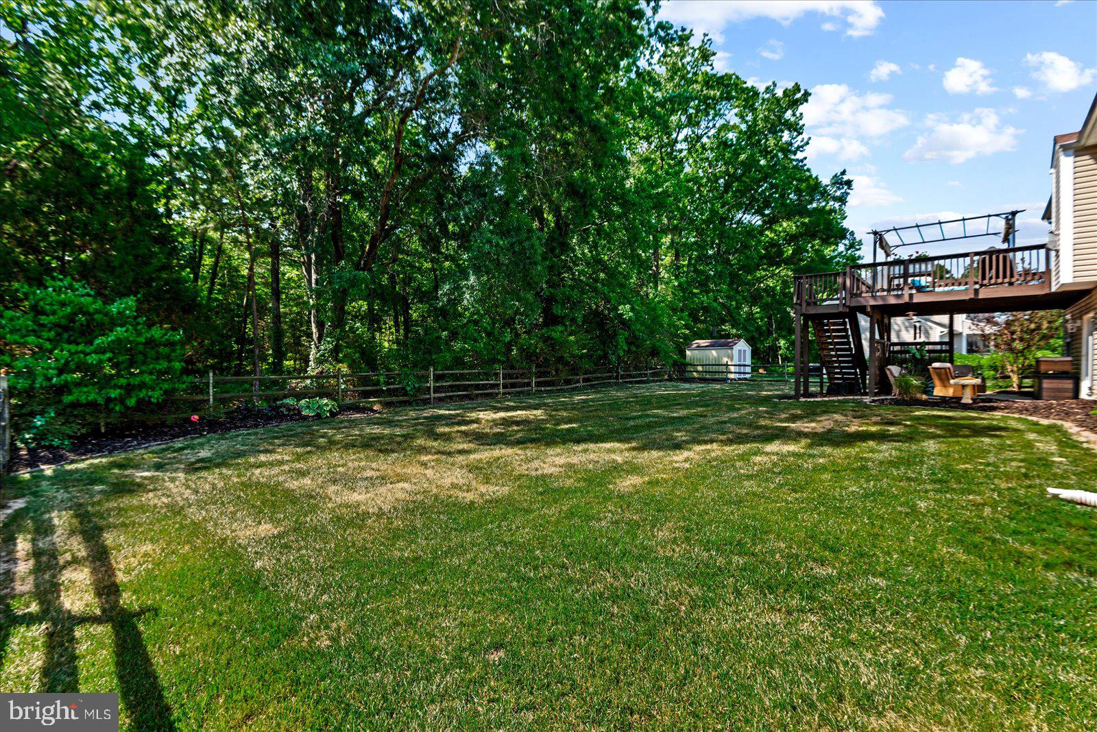 RIVERSIDE MEADOWS - Residential