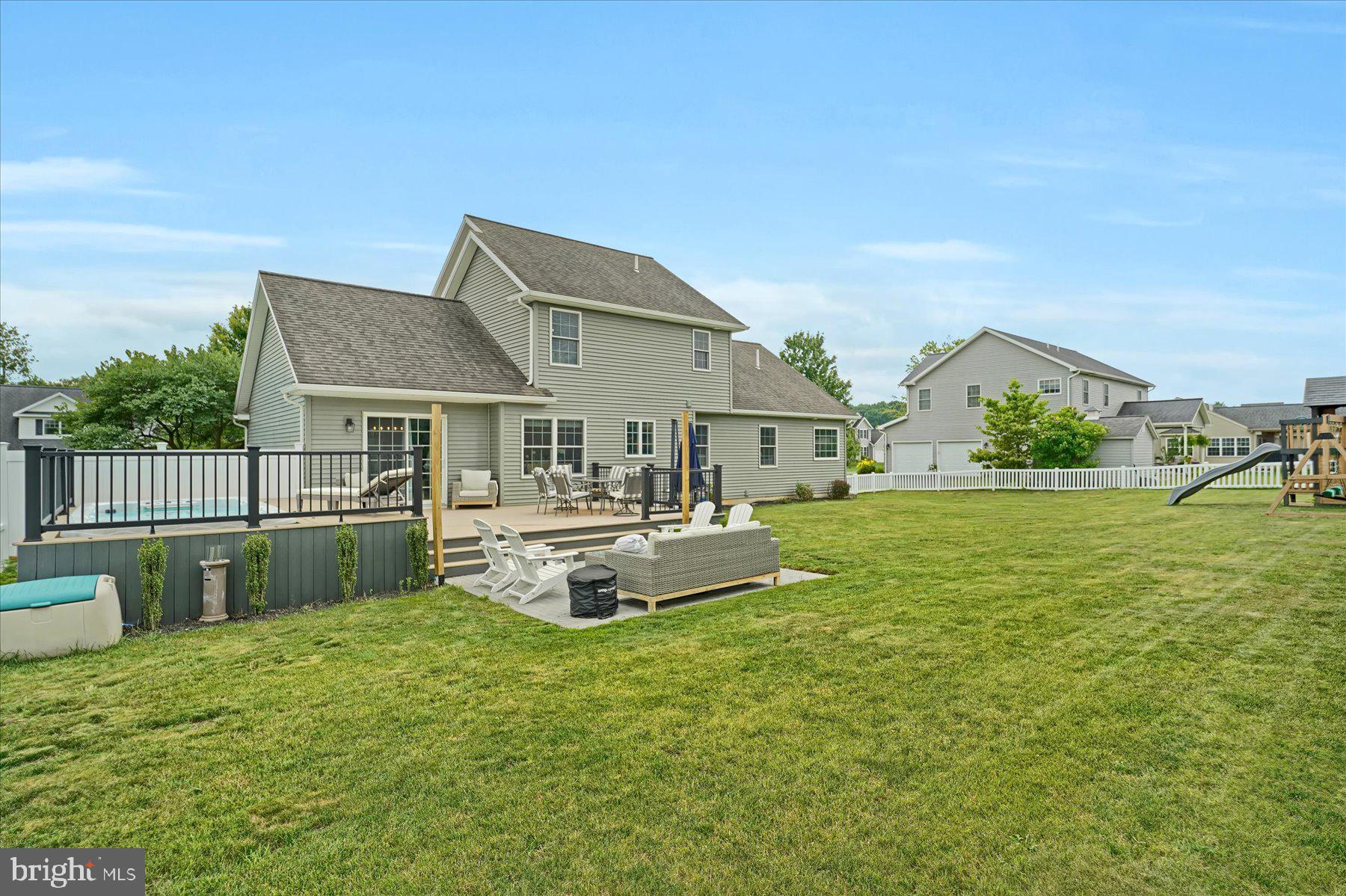 FOREST HEIGHTS - Residential