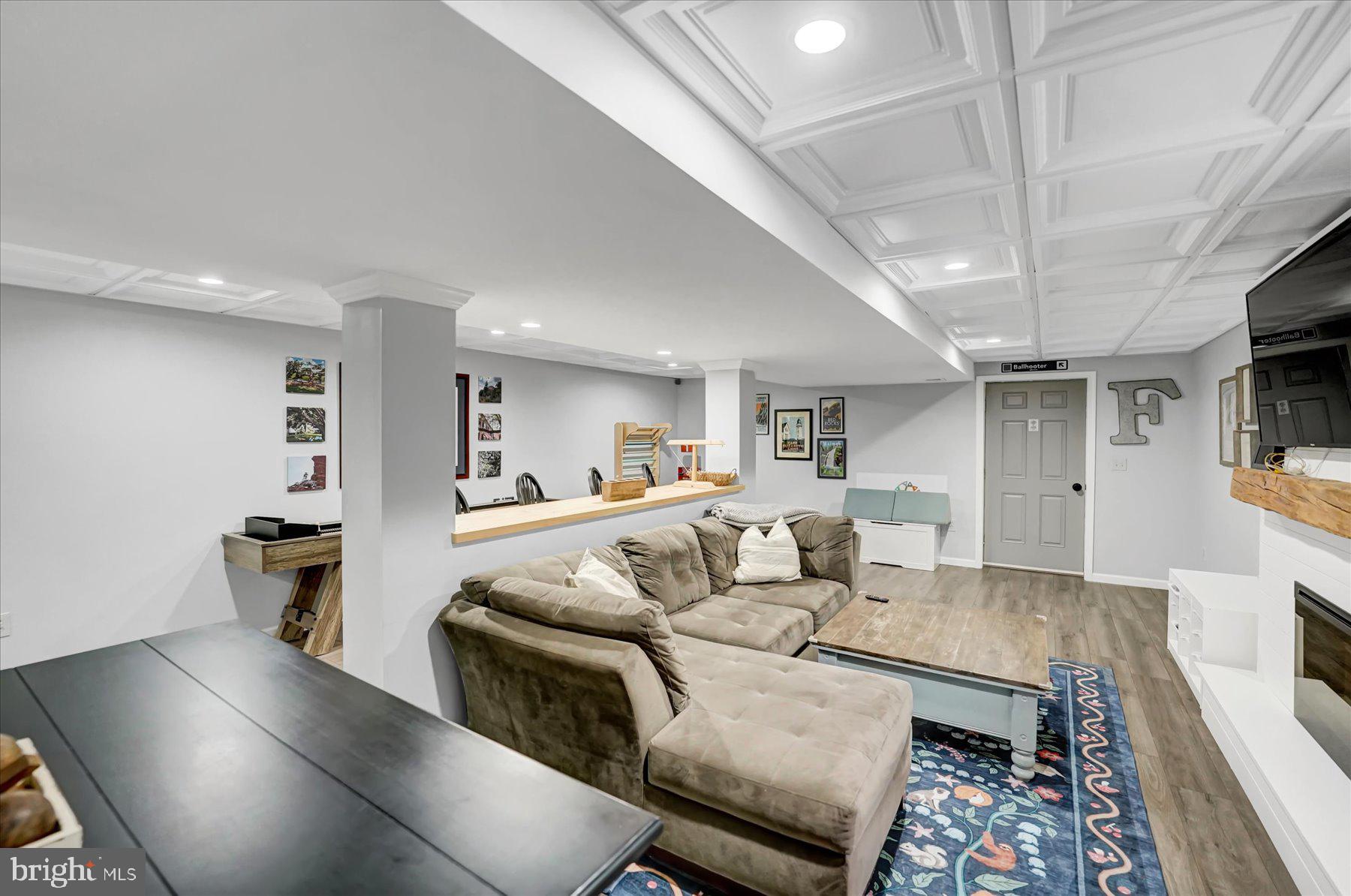 FOREST HEIGHTS - Residential