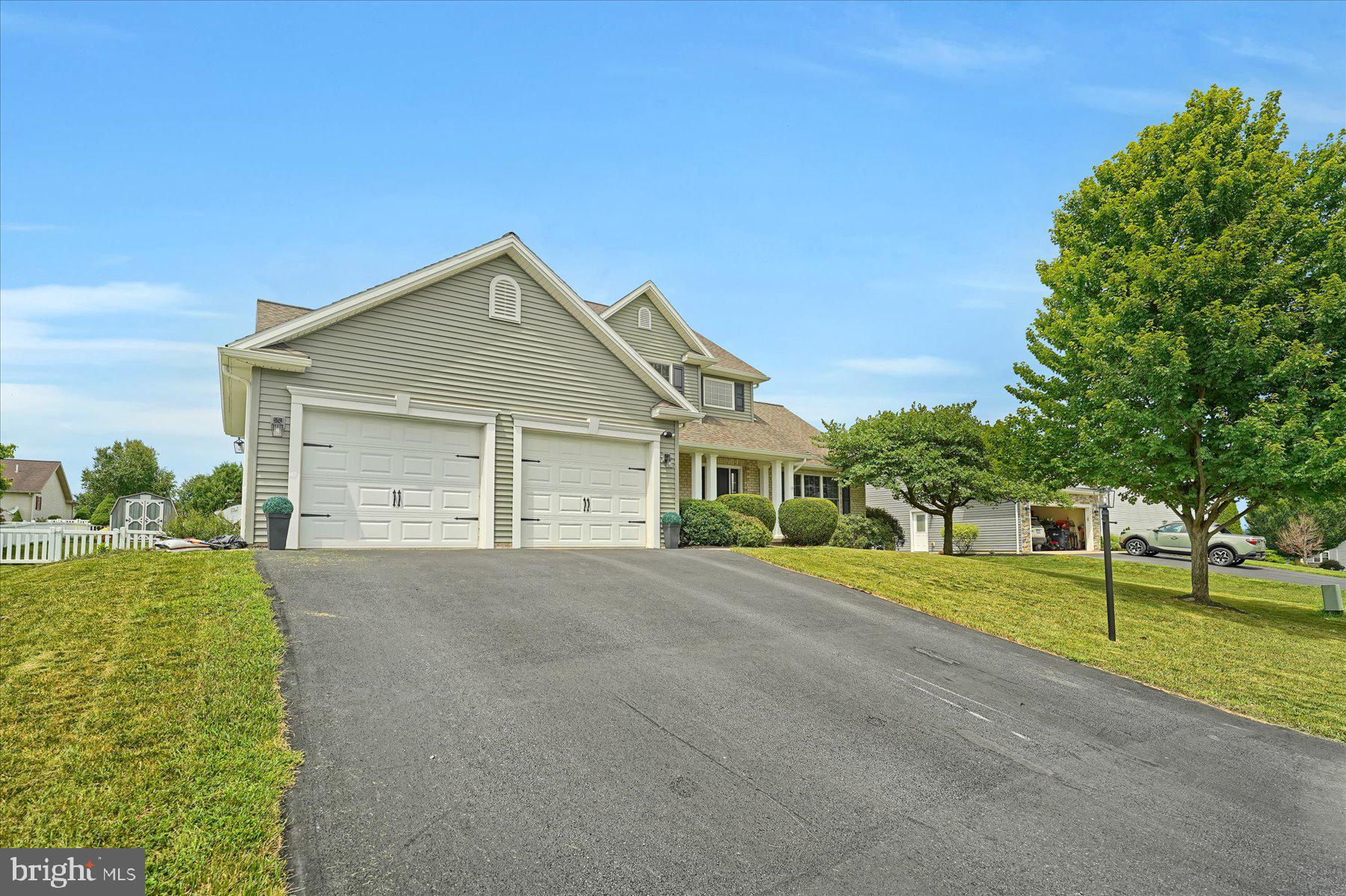 FOREST HEIGHTS - Residential