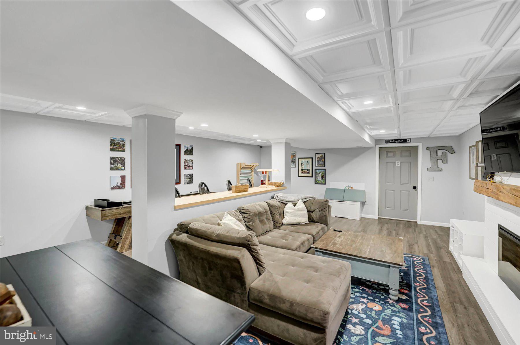 FOREST HEIGHTS - Residential