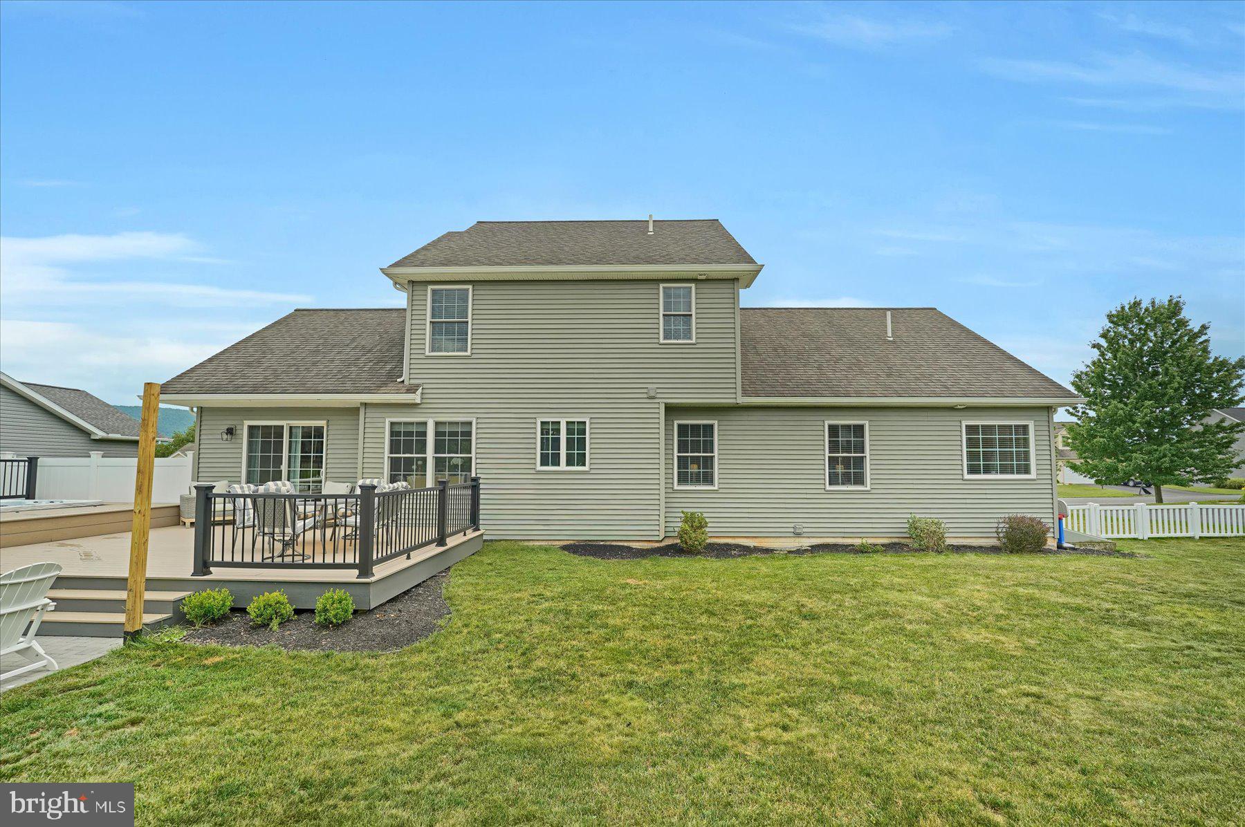 FOREST HEIGHTS - Residential