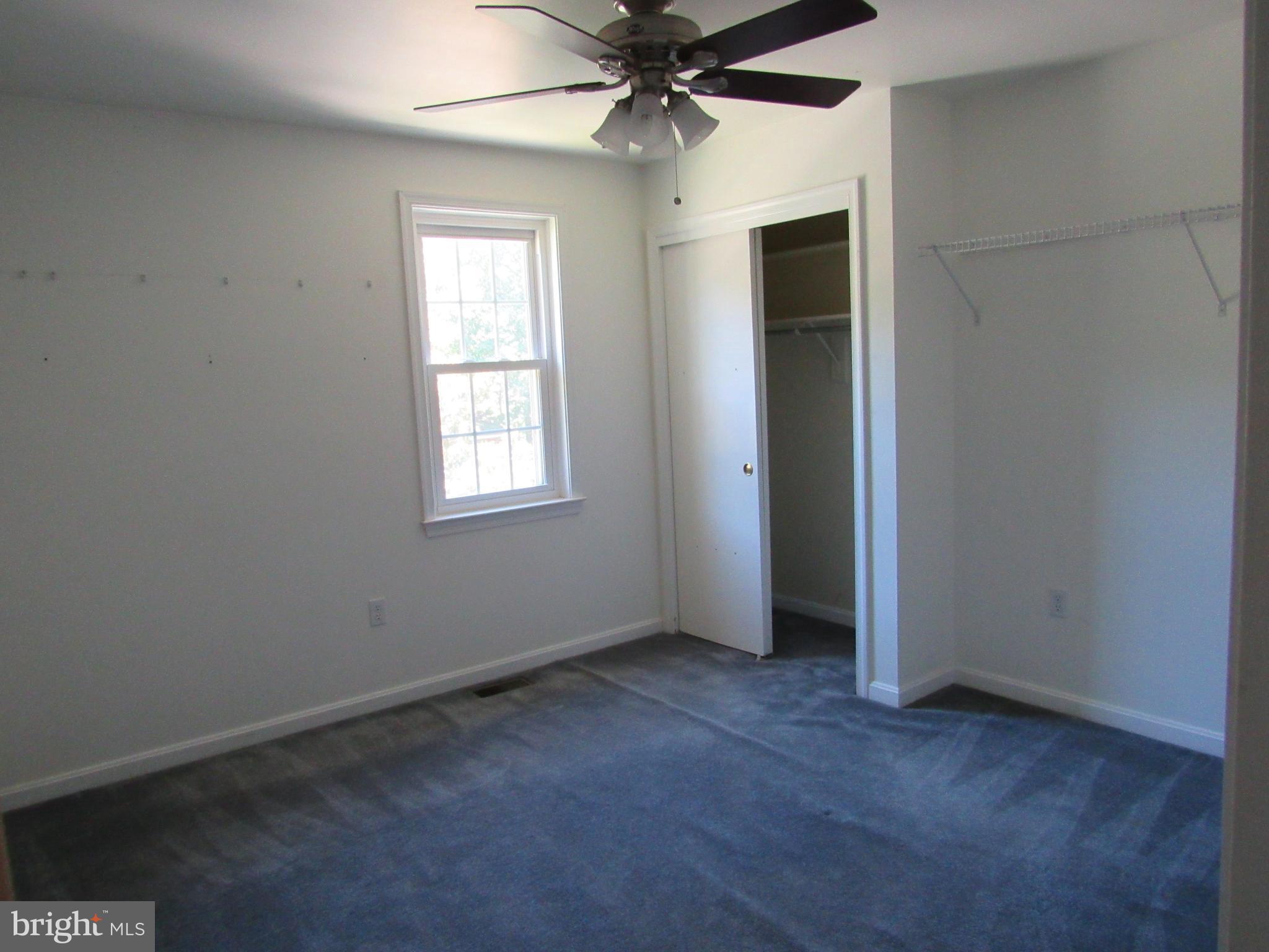 COUNTRY CLUB/LAKE MONTCLAIR - Residential