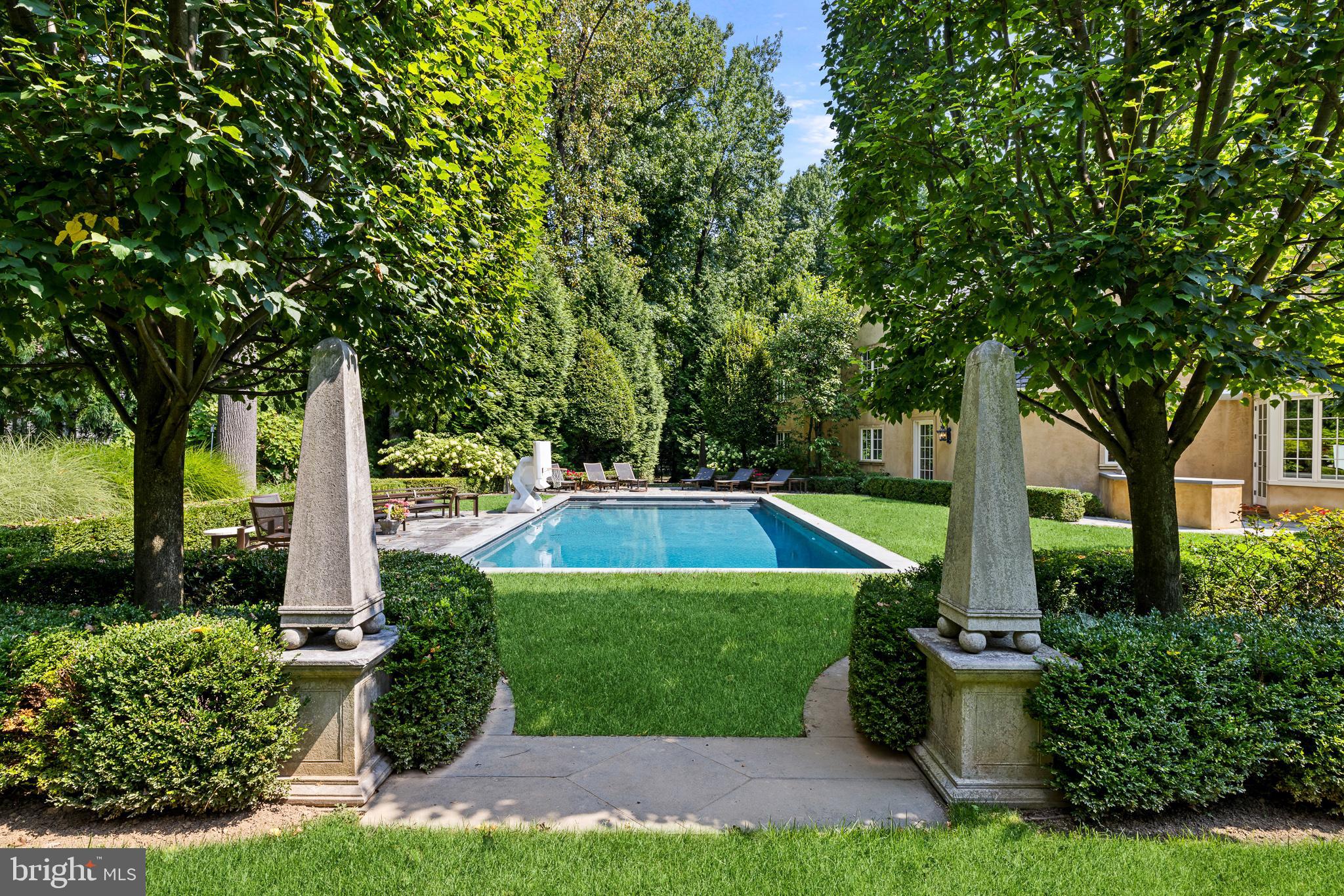 BRYN MAWR - Residential
