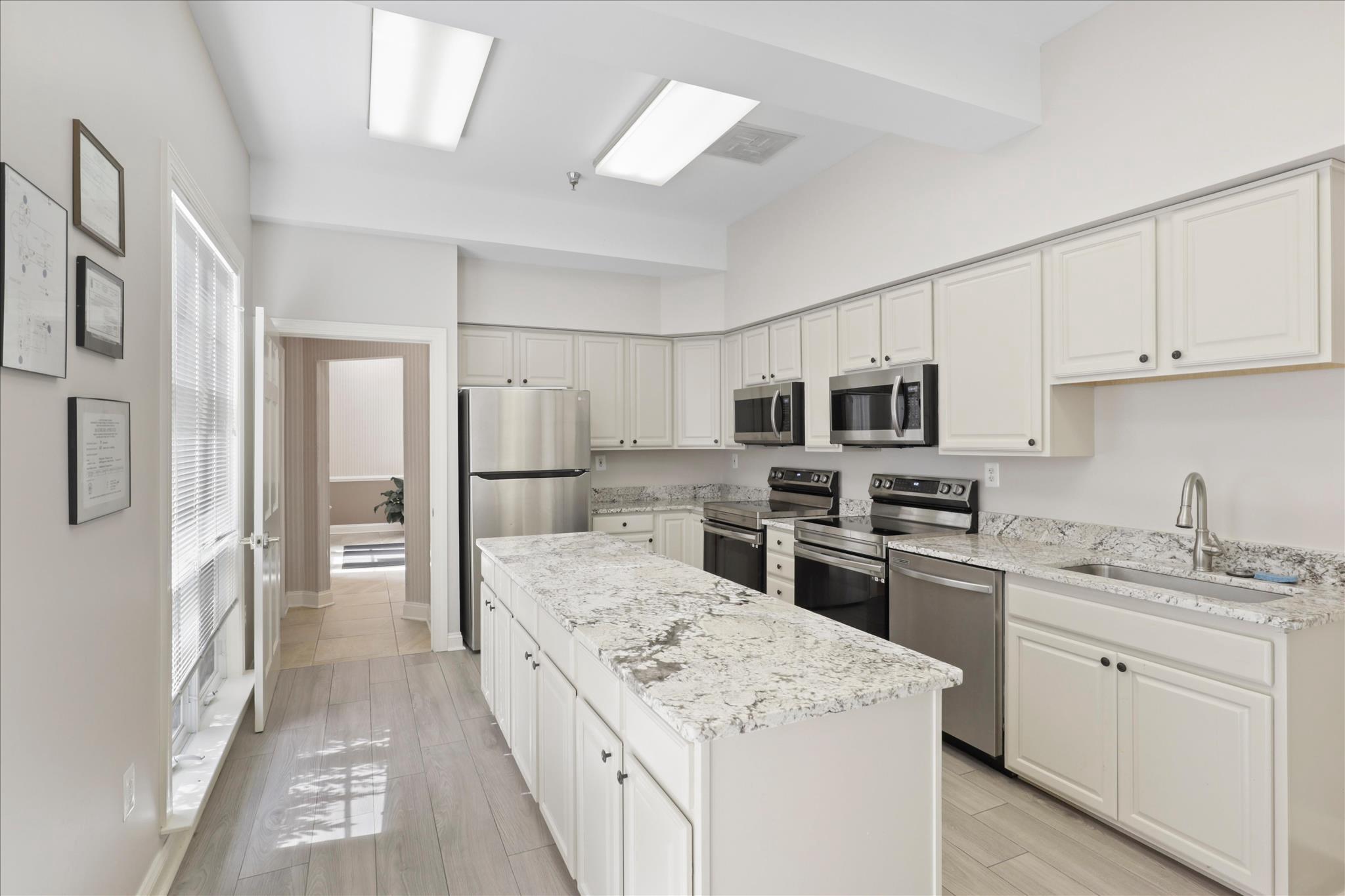 KINGSTOWNE - Residential